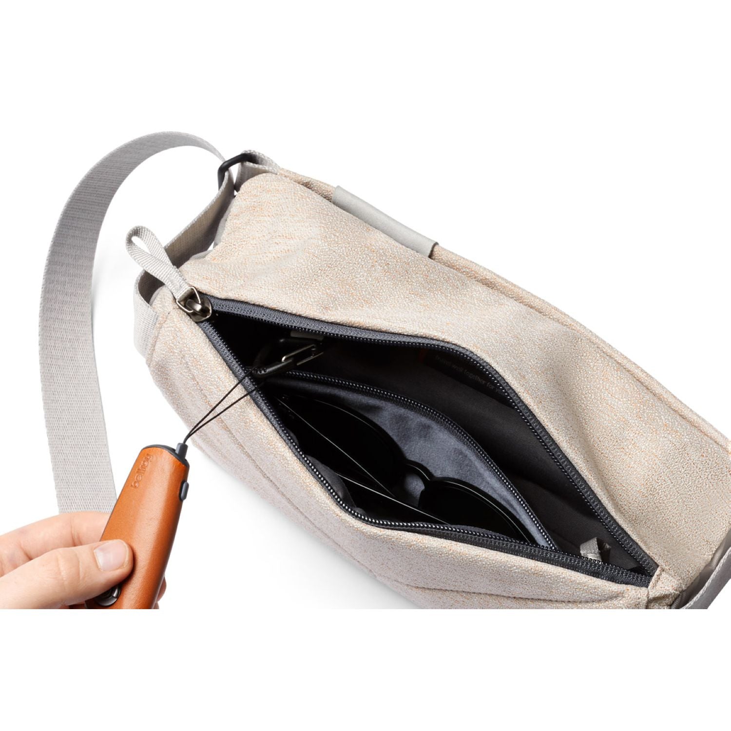 Bellroy Sling Mini (SA)