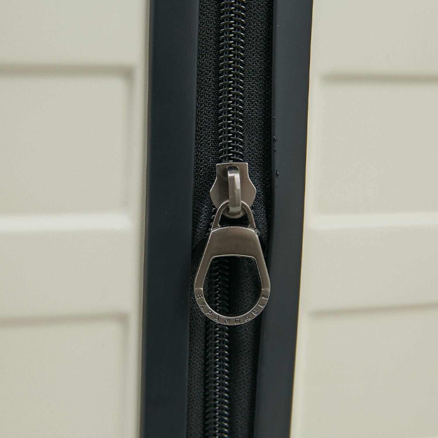 Crossing Groov Pc Trunk 20" Carry On Luggage With Front Access Opening