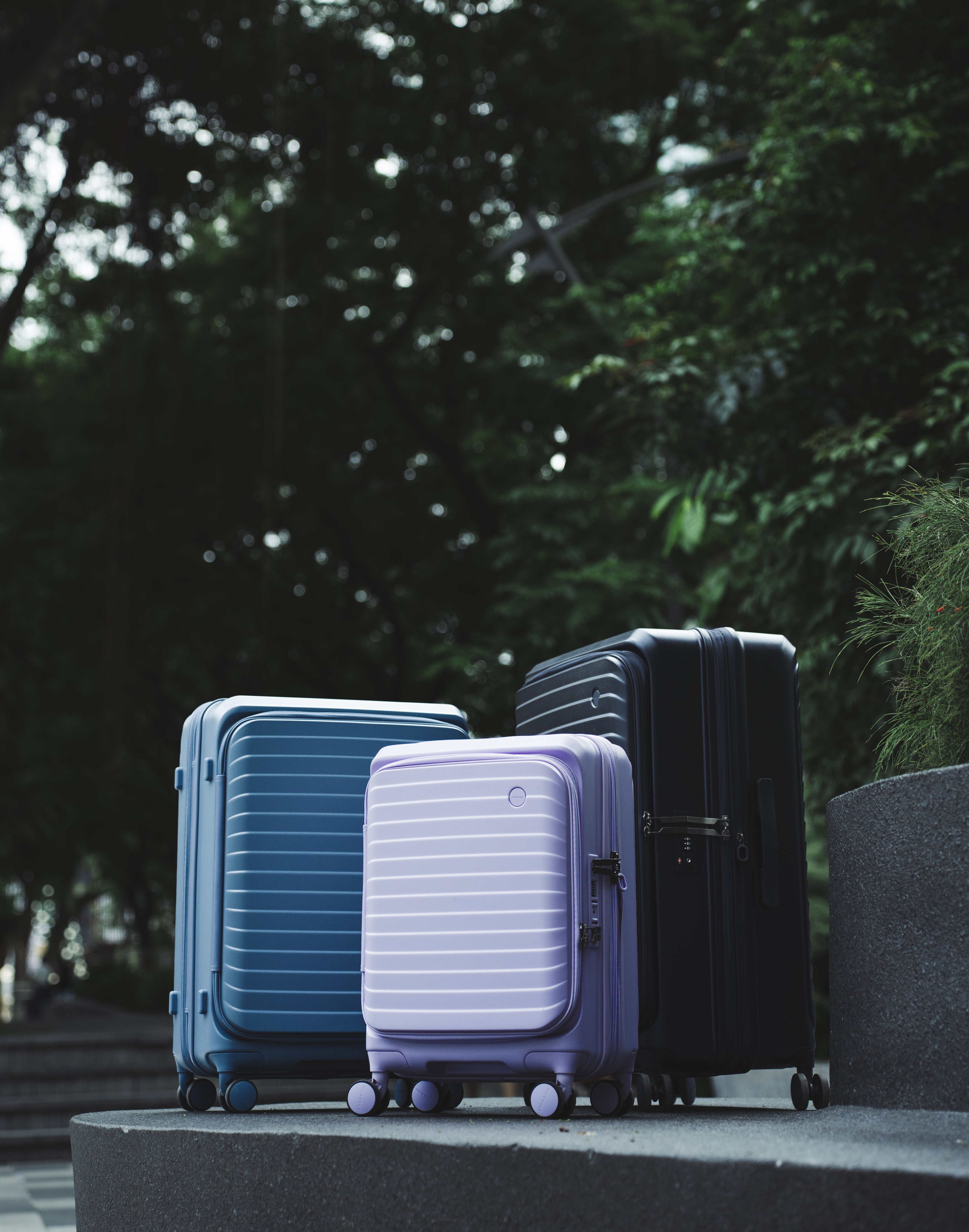 CROSSING INVI 20" Carry On Expandable Luggage With Front & Middle Access V3