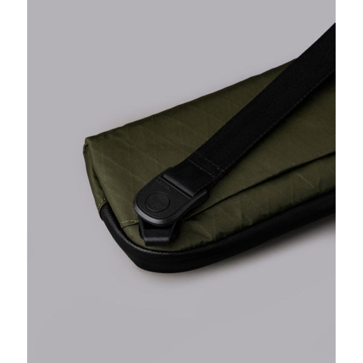 ALPAKA Flight Pouch Pro