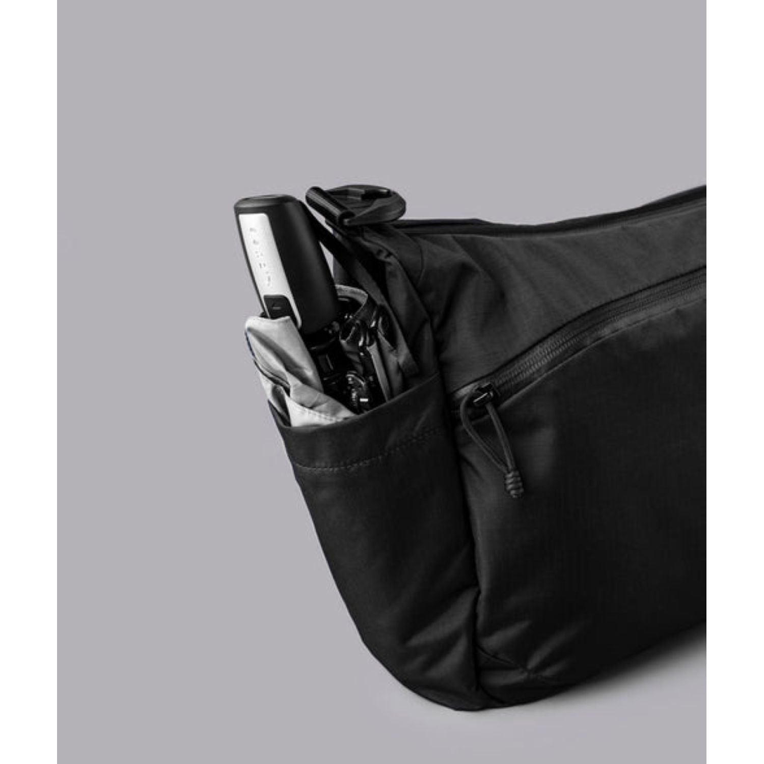 ALPAKA Flight Satchel