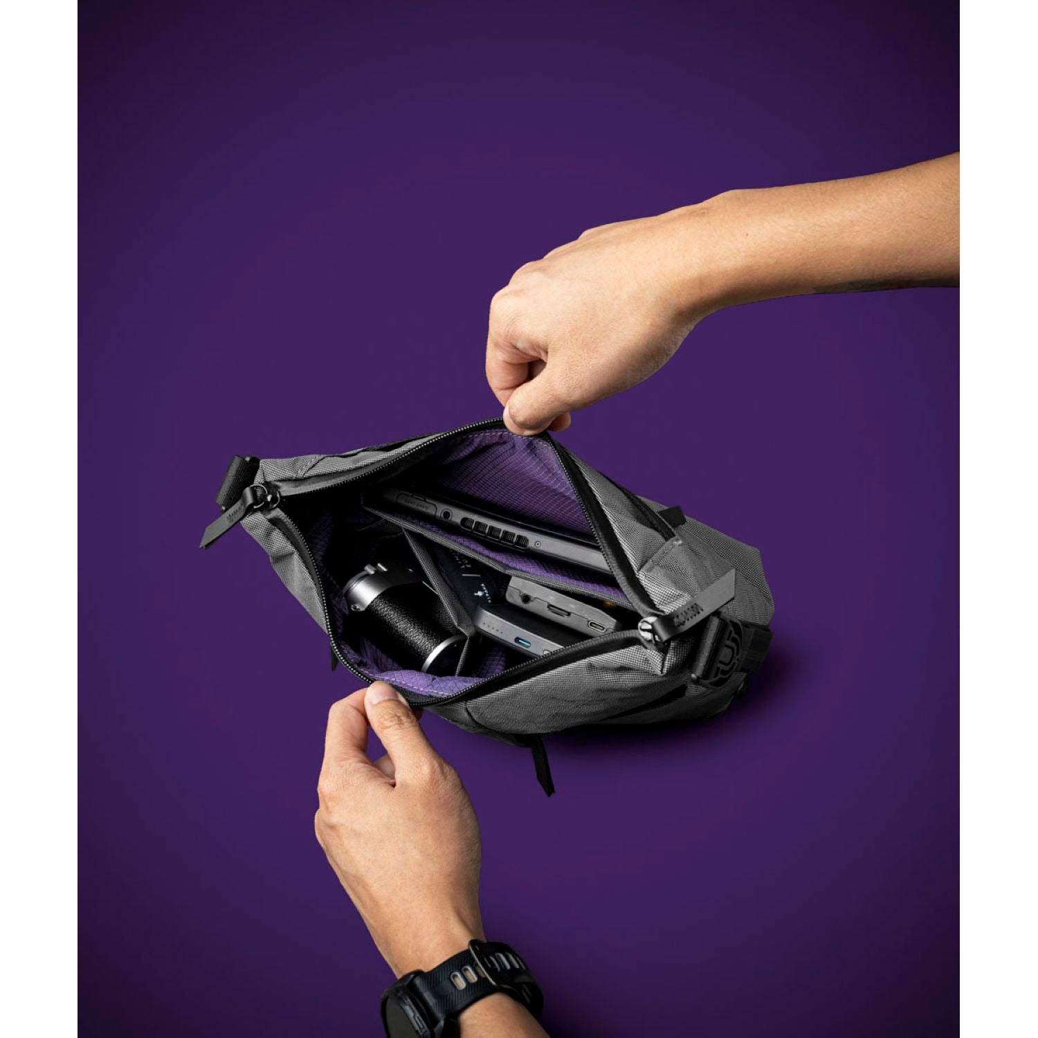 ALPAKA Flow Satchel Cyber Edition 2L