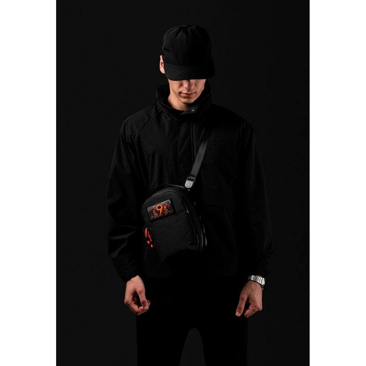 ALPAKA Metro Sling Max 9Th Anniversary Edition