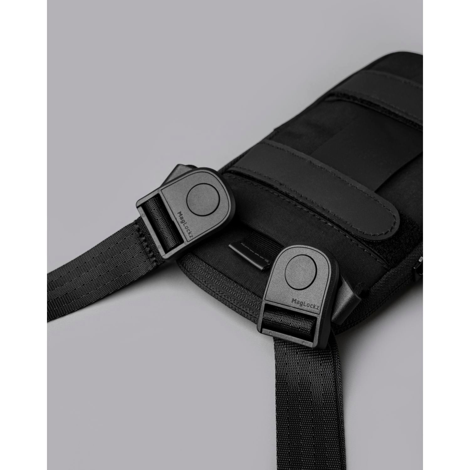 ALPAKA Modular Shoulder Pocket Slim Nylon Washed