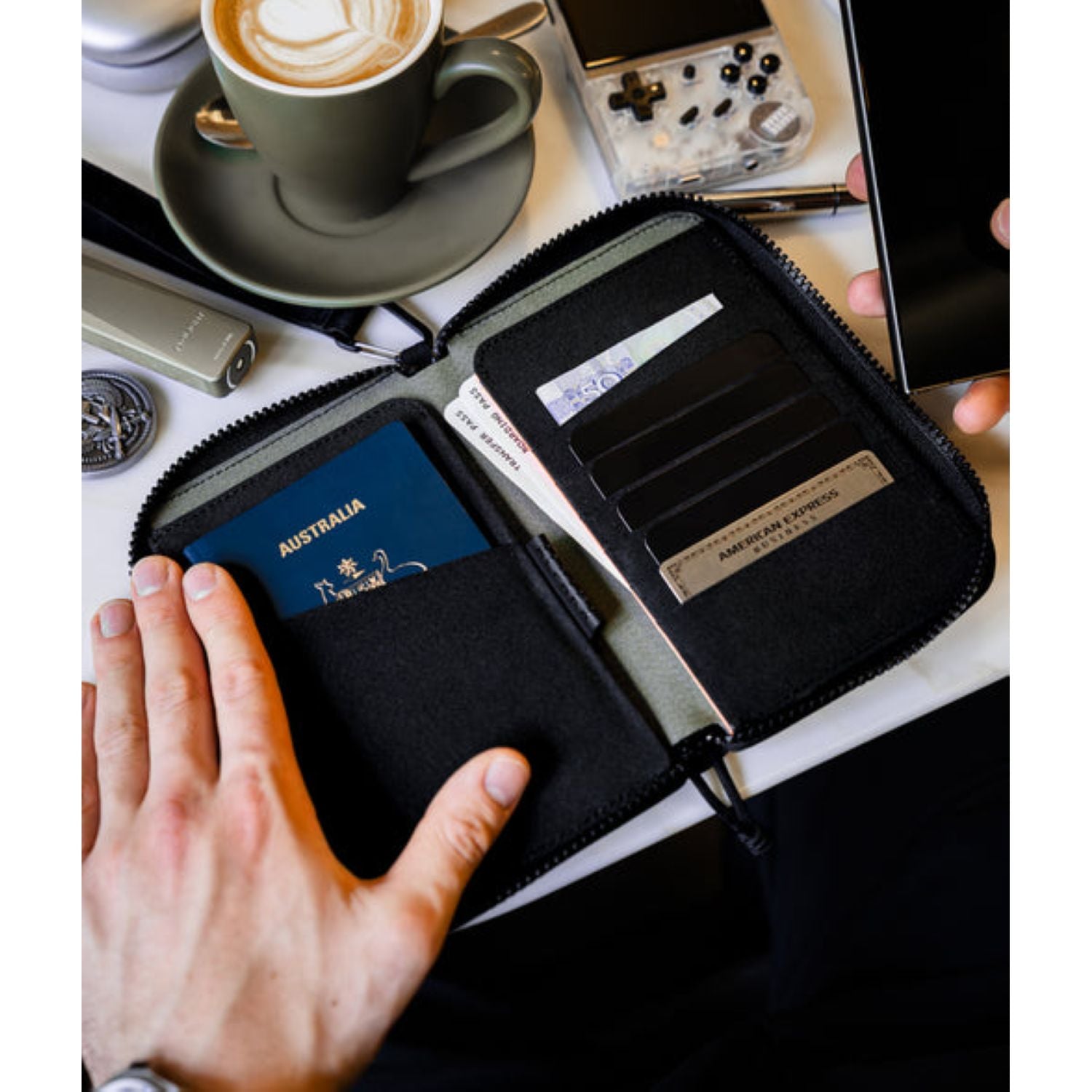 ALPAKA Zip Passport Wallet