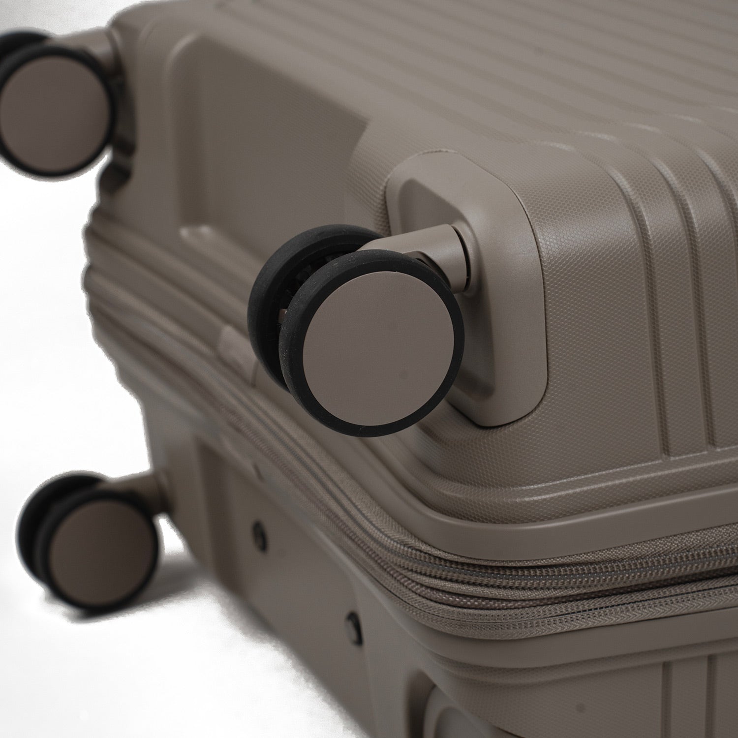 Crossing GLID Polypropylene Large 30" Luggage