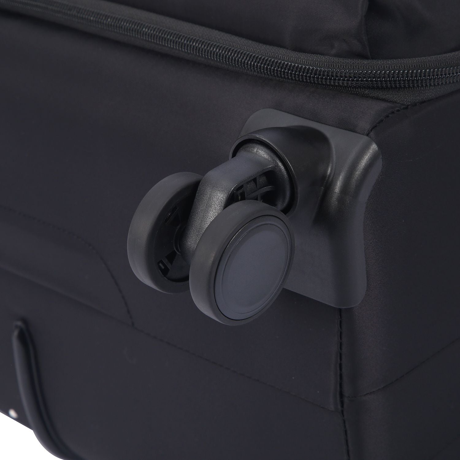 Crossing NOVA Nylon Soft Case Medium Luggage T25