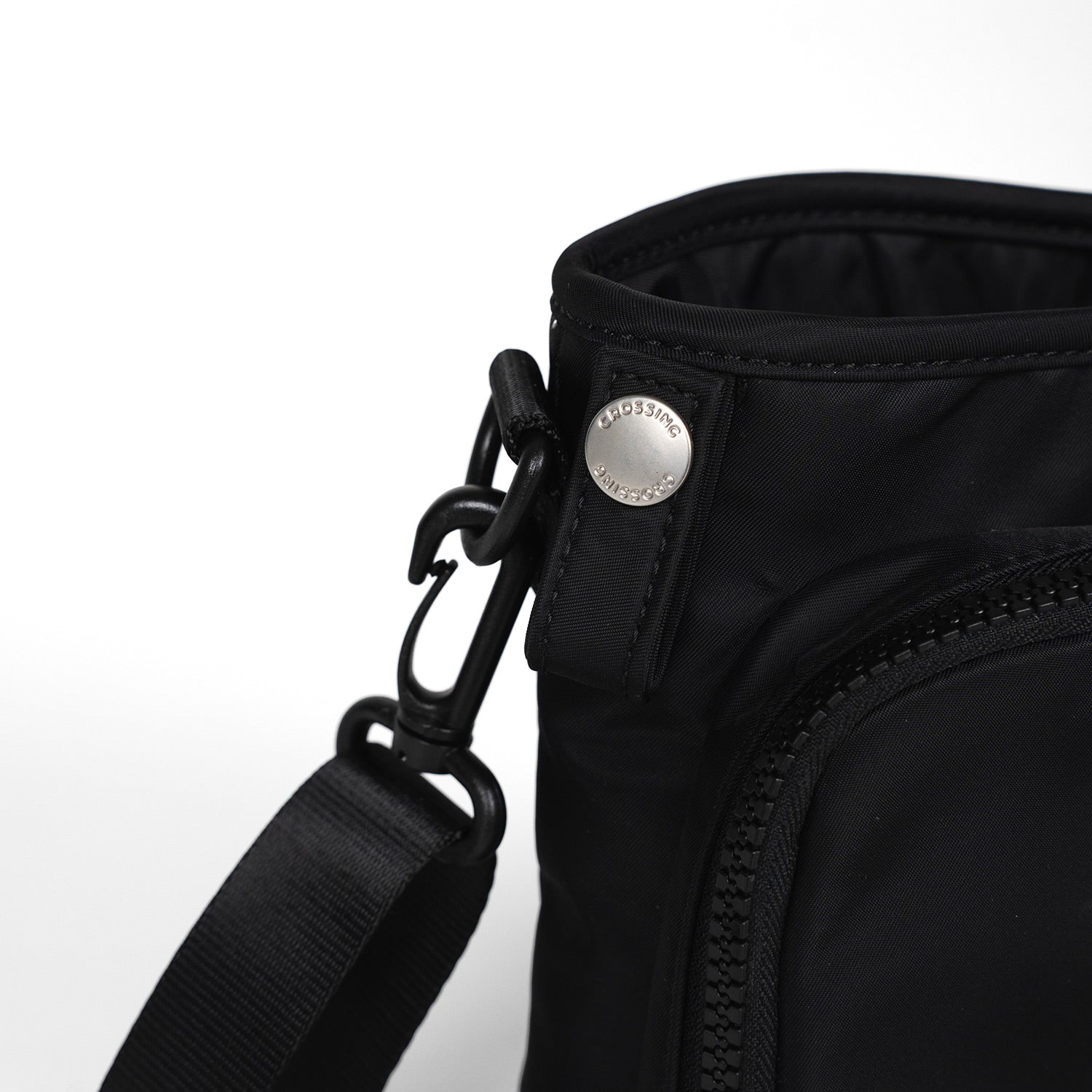 Crossing Water Bottle Crossbody Bag With Front Pocket 2L