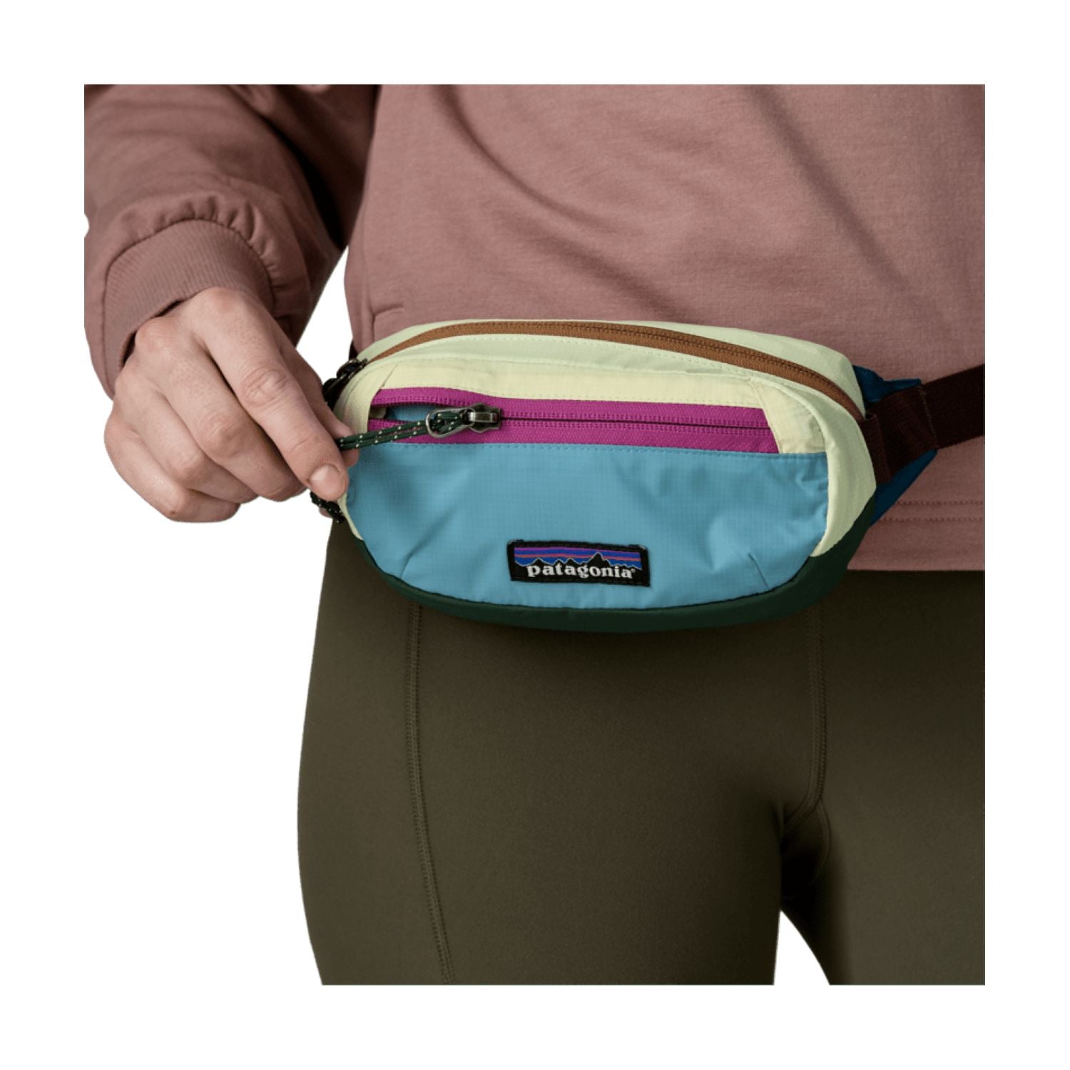 Patagonia Terravia Mini Hip Pack 1L (Patchwork: Snowmelt Blue)