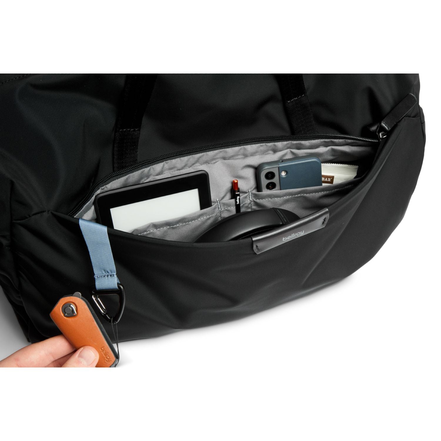 bellroy-classic-weekender-45l-black-9