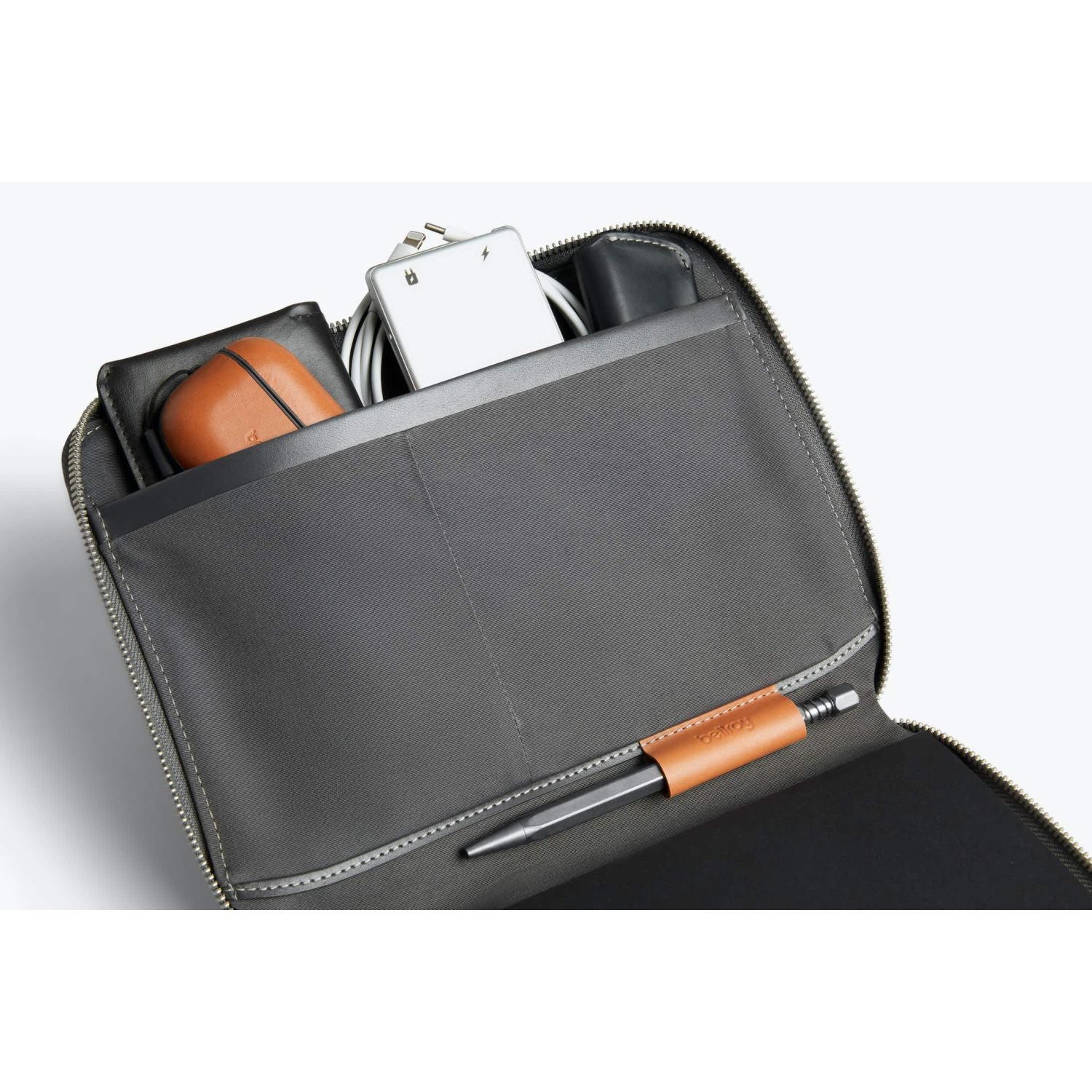 Bellroy Tokyo Folio 8" | Bellroy Accessories, Bellroy Wallets, Gifts & Lifestyle, Men's Wallets, Wallets | Bellroy-21