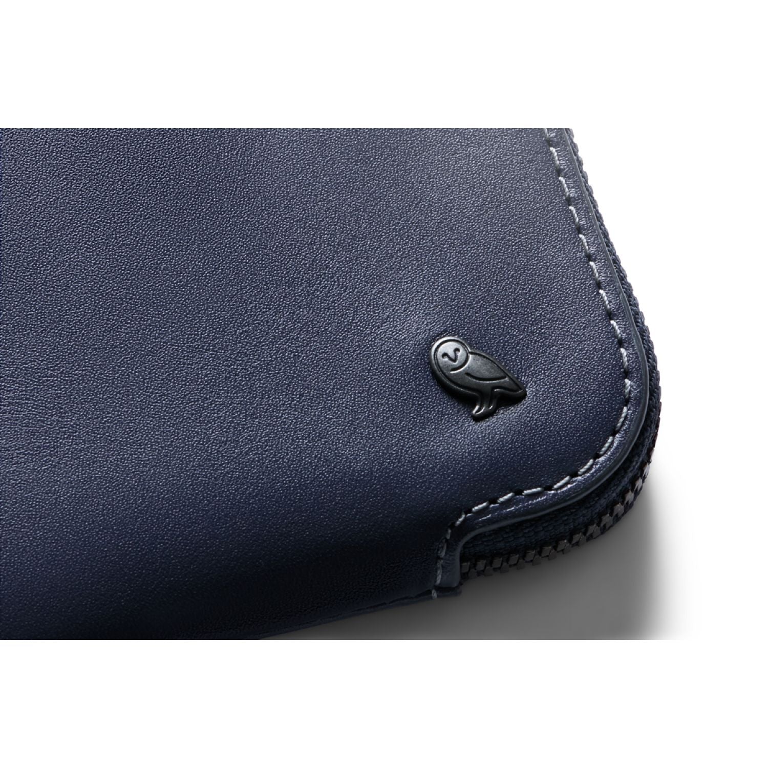 bellroy-card-pocket-navy-v2-3