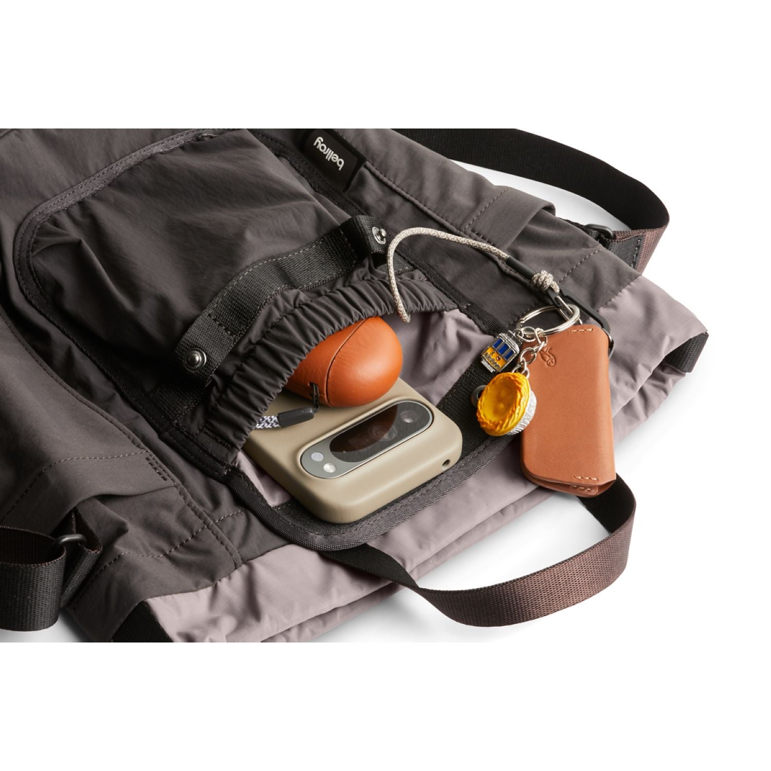 bellroy-cinch-bucket-bag-charcoal-6