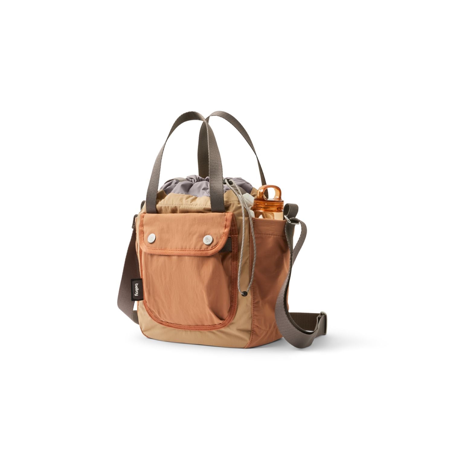 bellroy-cinch-bucket-bag-sand-dune-1