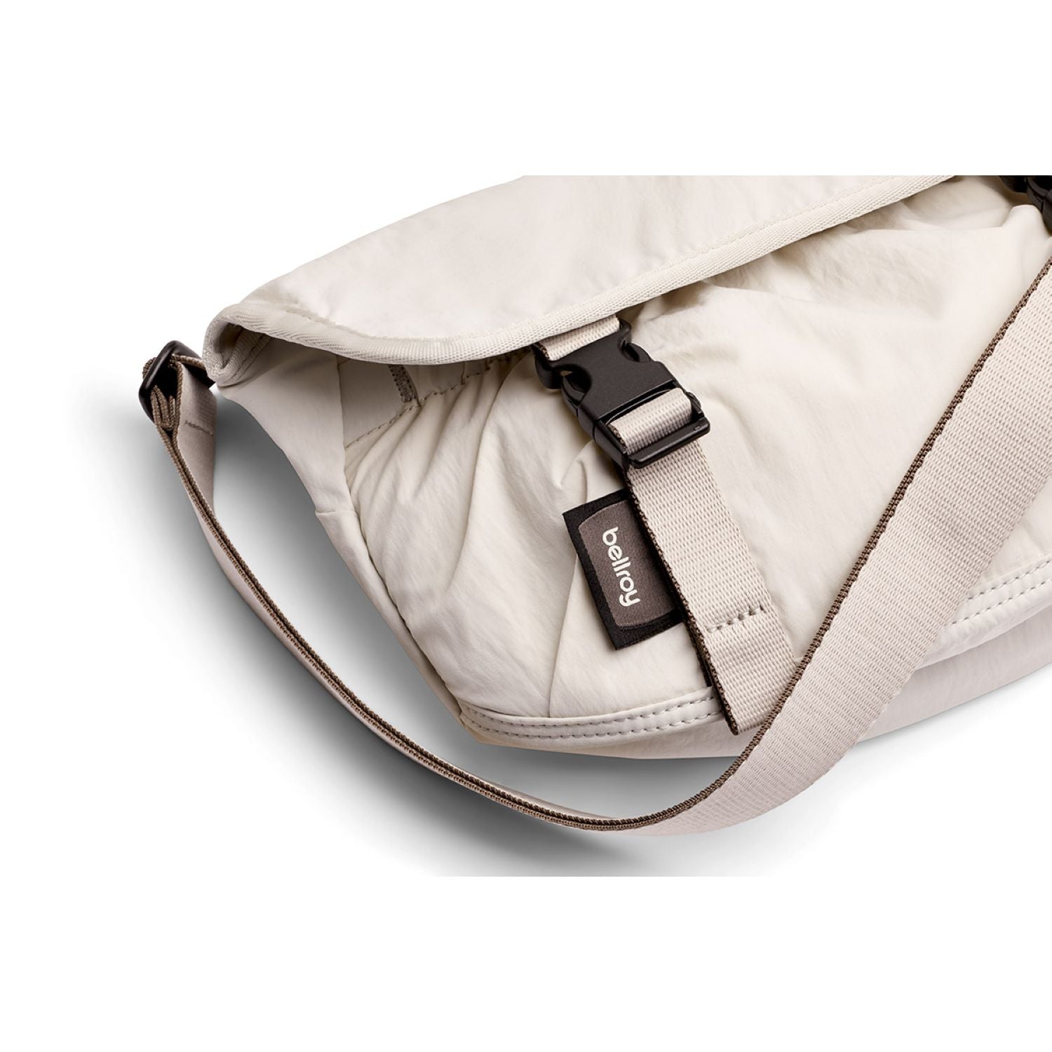 bellroy-cinch-mini-messenger-bag-oat-7