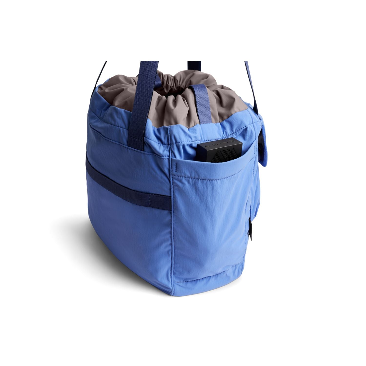 bellroy-cinch-tote-denim-blue-8