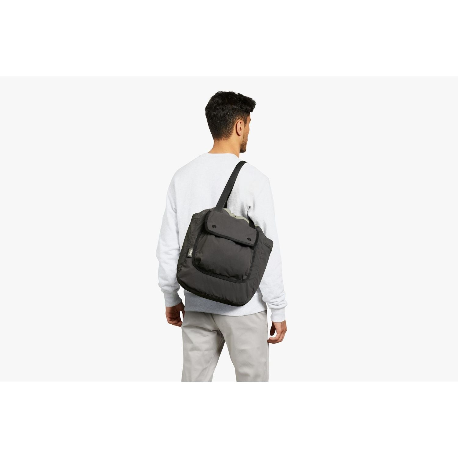 bellroy-cinch-tote-oat-12