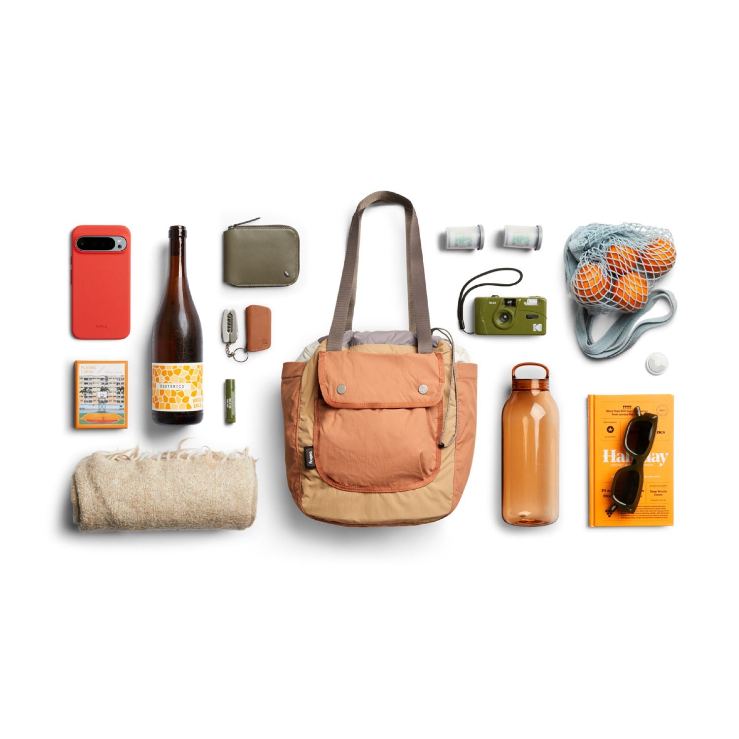 bellroy-cinch-tote-sand-dune-11