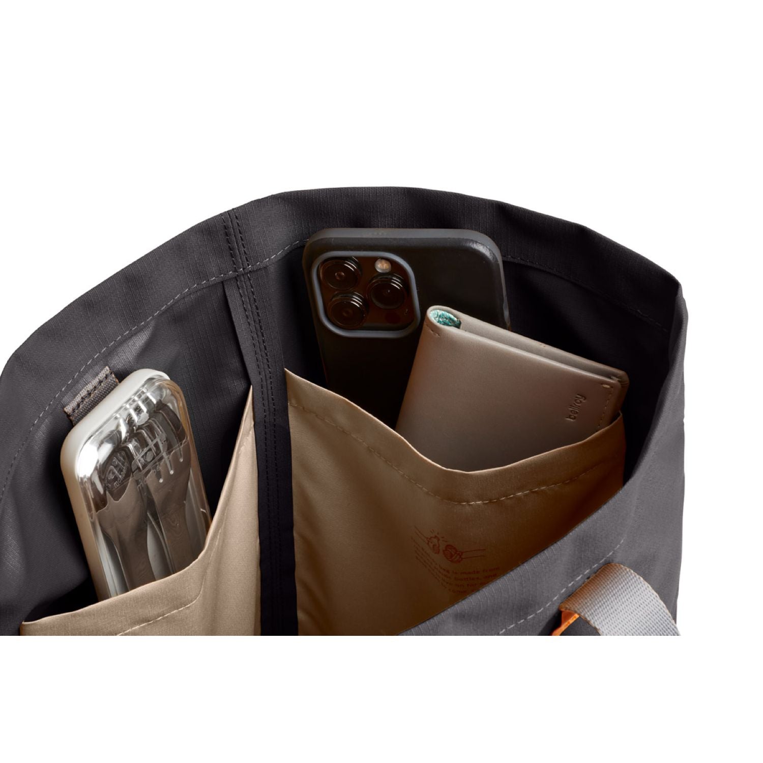 bellroy-city-tote-black-5