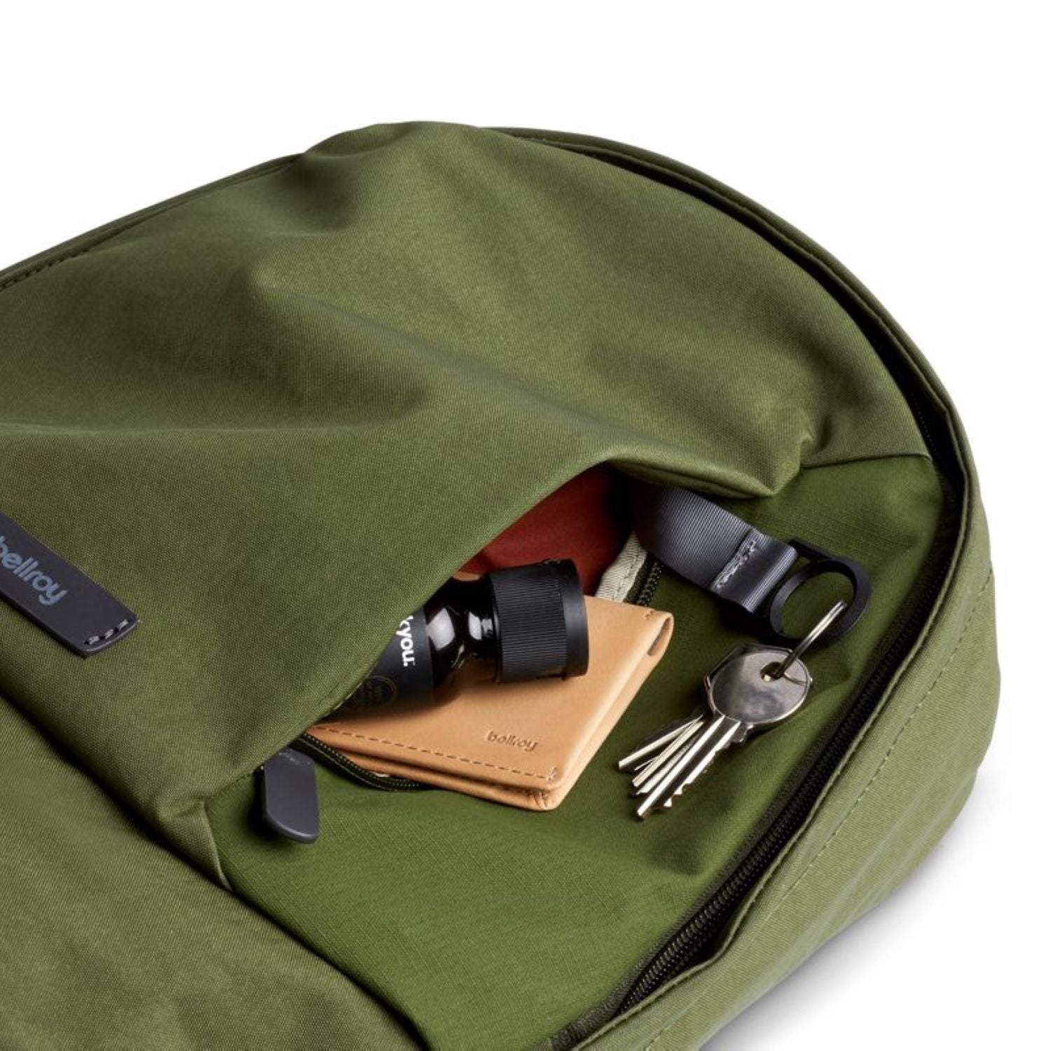 bellroy-classic-backpack-compact-rangergreen-6