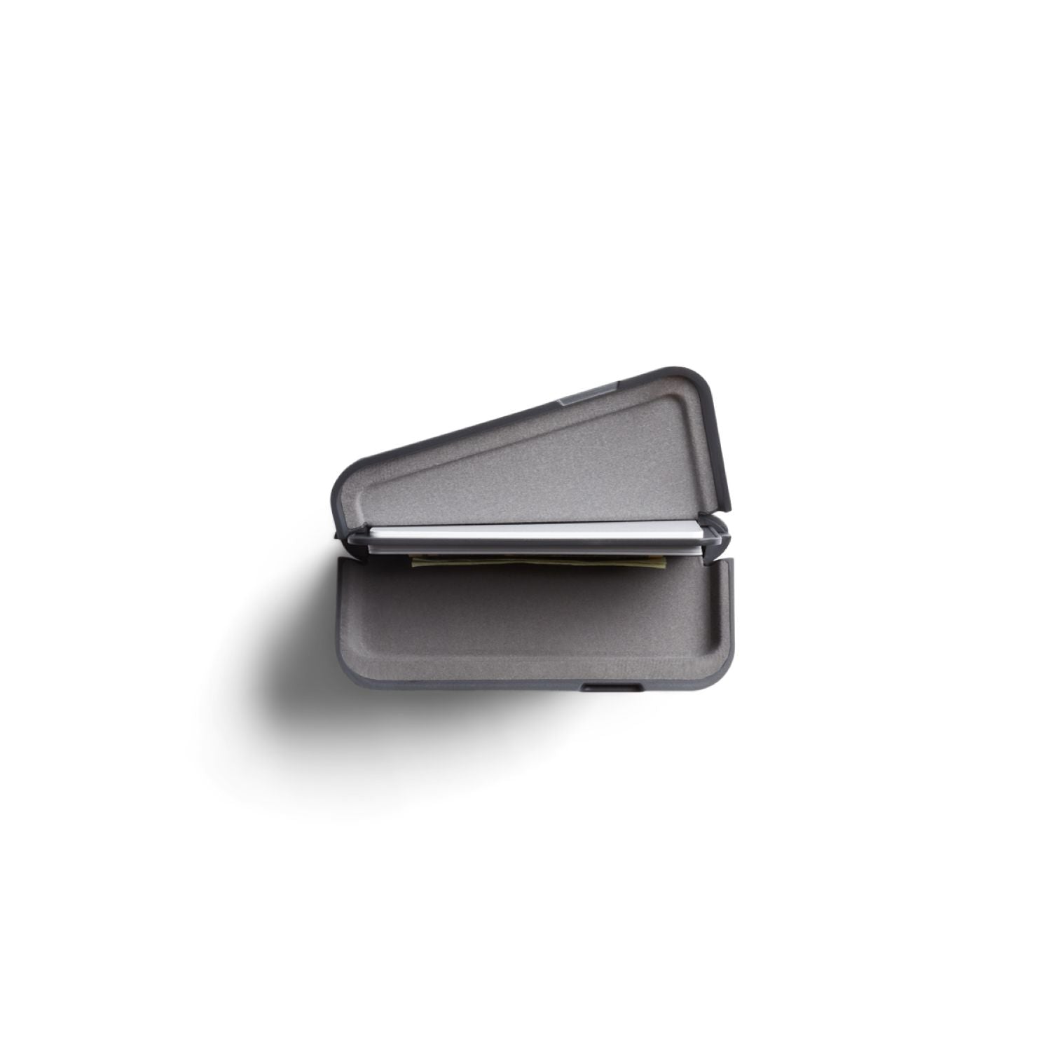 bellroy-flip-case-stellarblack-5