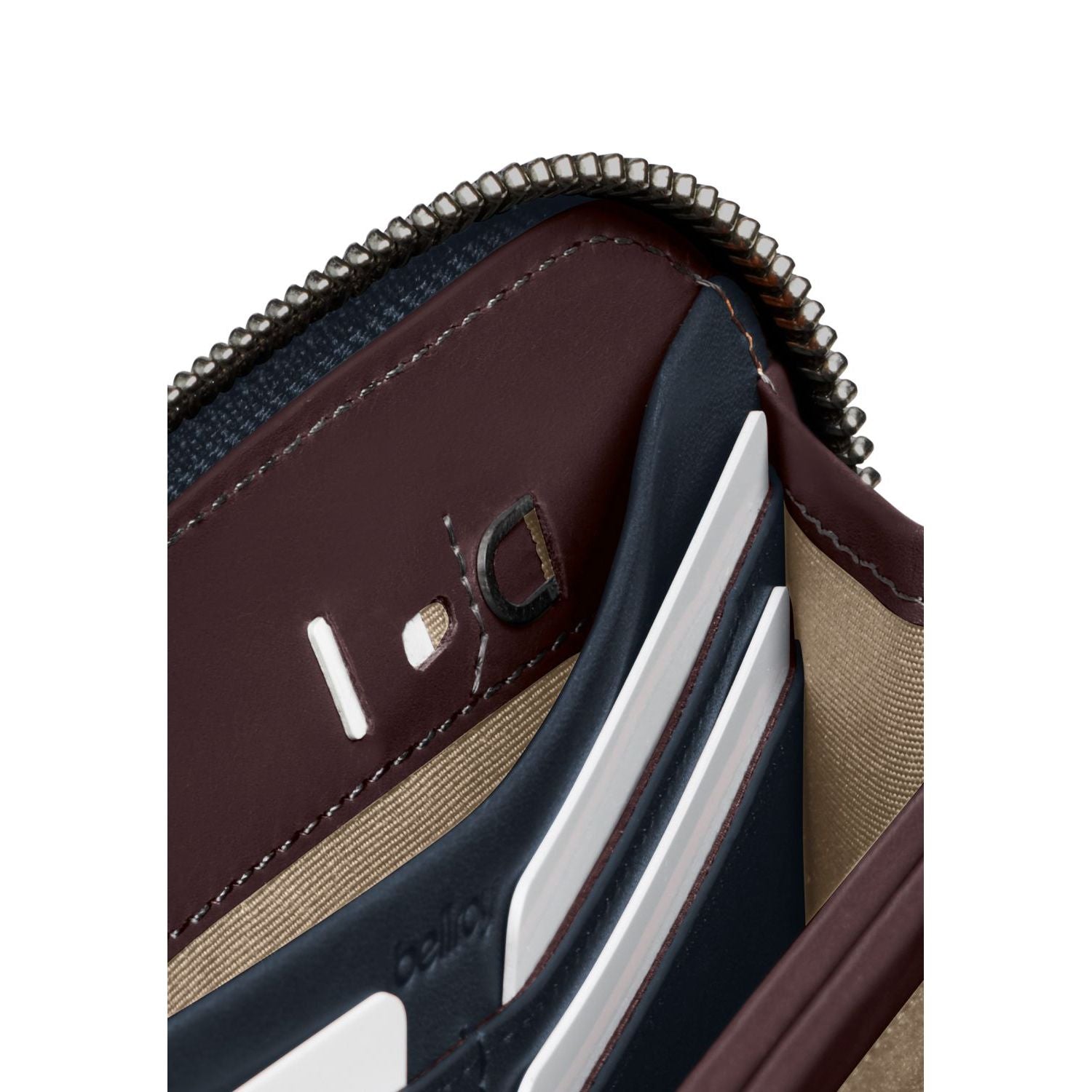 bellroy-folio-wallet-deepplum-6