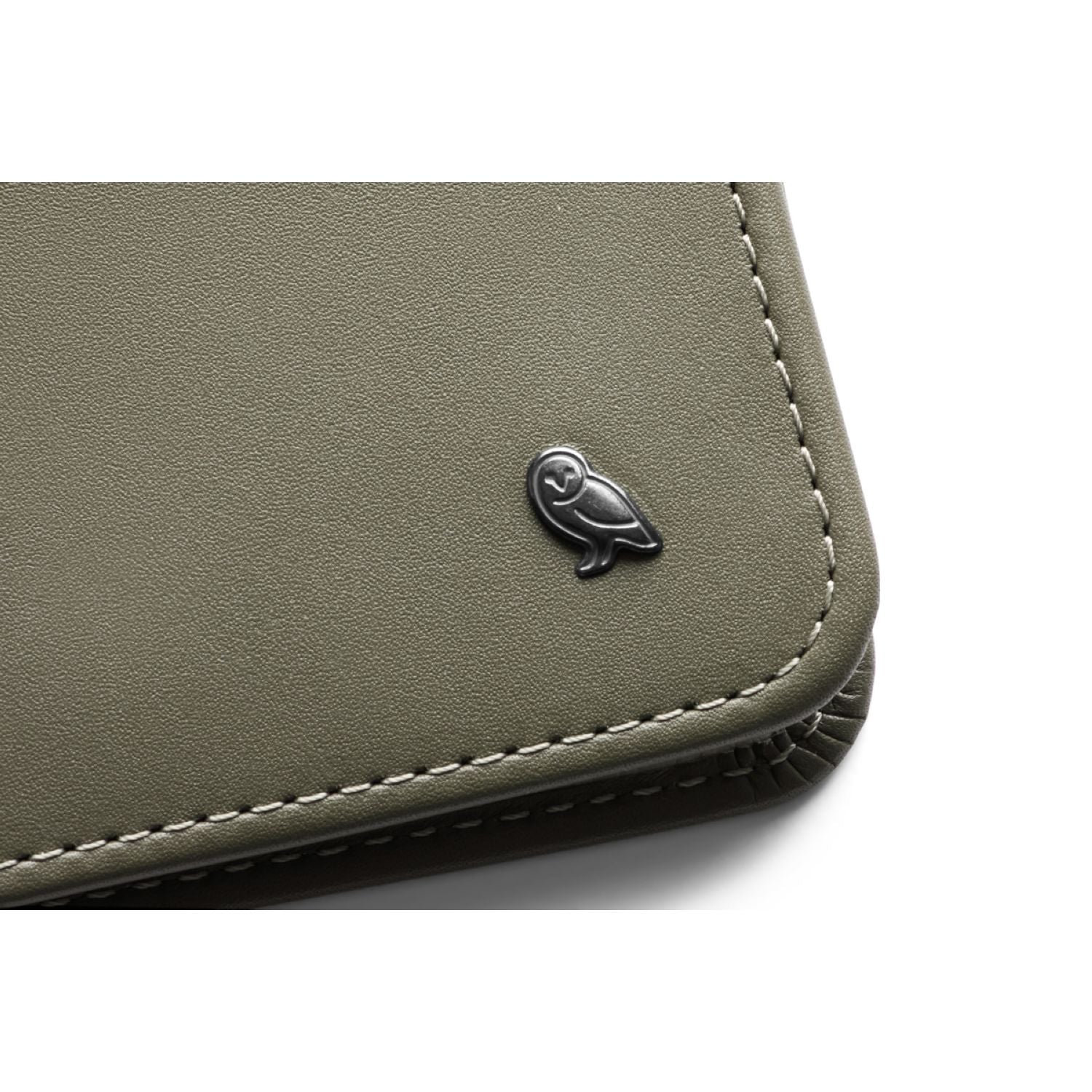 bellroy-hide-seek-wallet-hi-willow-4