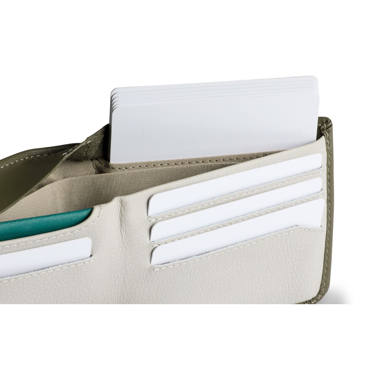 bellroy-hide-seek-wallet-hi-willow-7