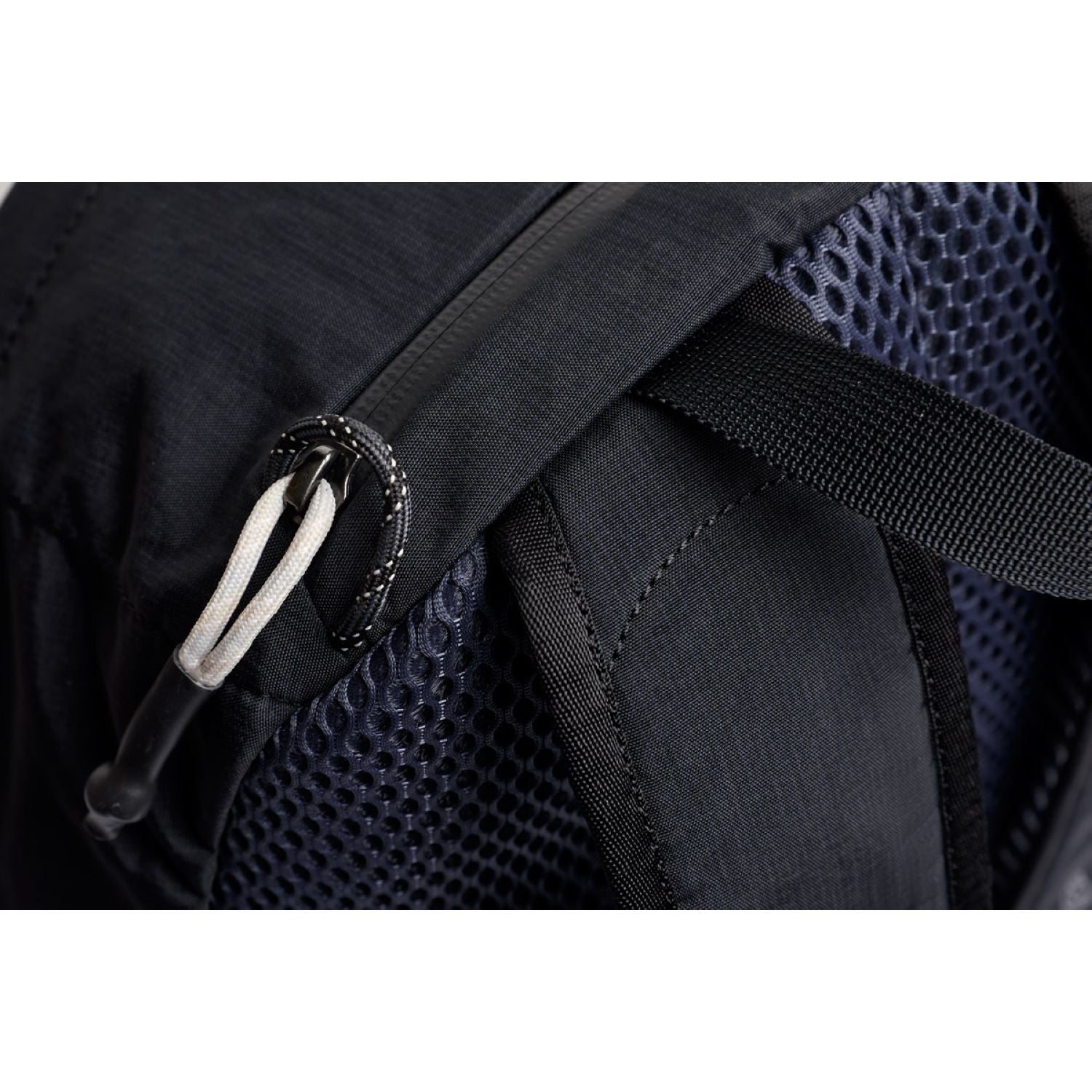 Bellroy Lite Daypack | Bags, Bags for Men, Bags for Women, Bellroy Backpacks, Bellroy Bags, Laptop Backpacks, School Bags, school20, Travel Backpacks | Bellroy-45