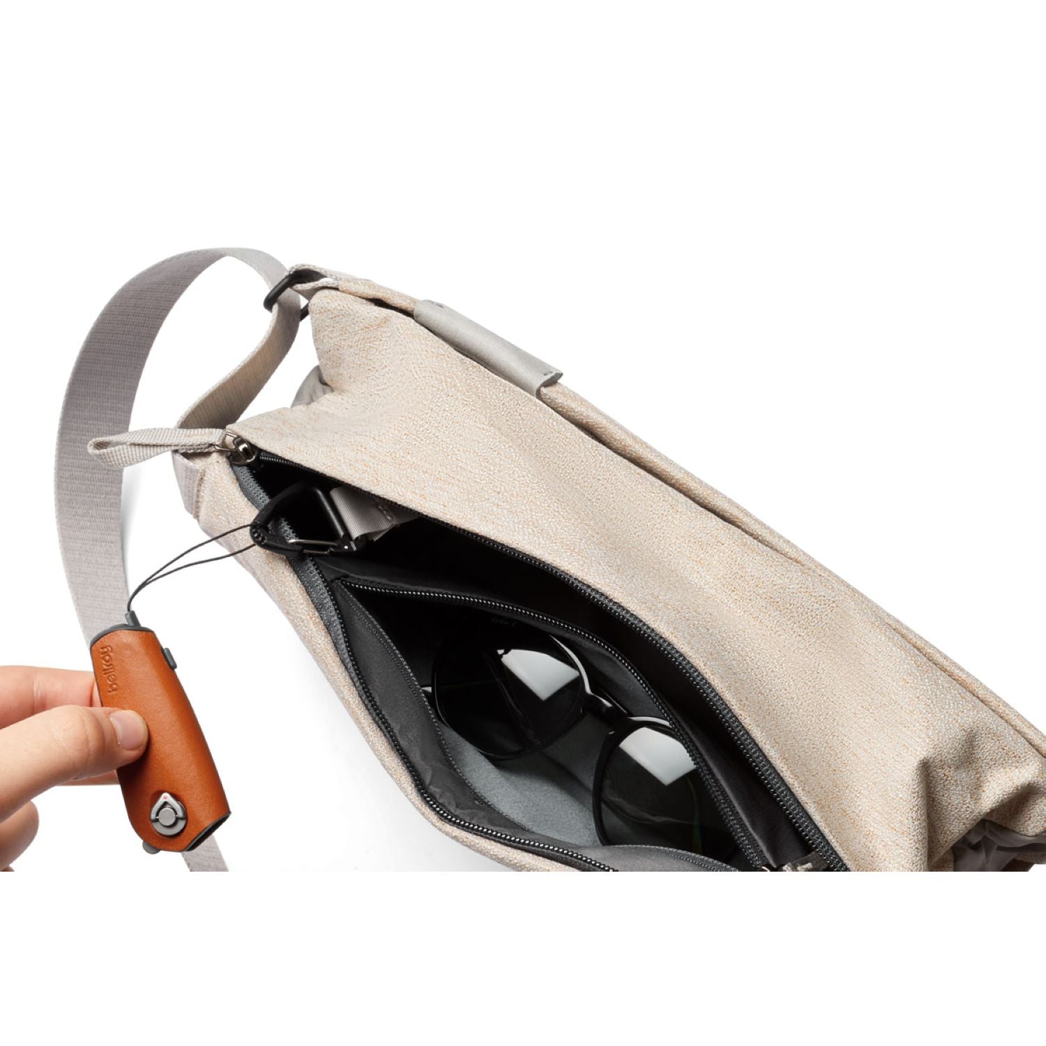 Bellroy Sling (SA)