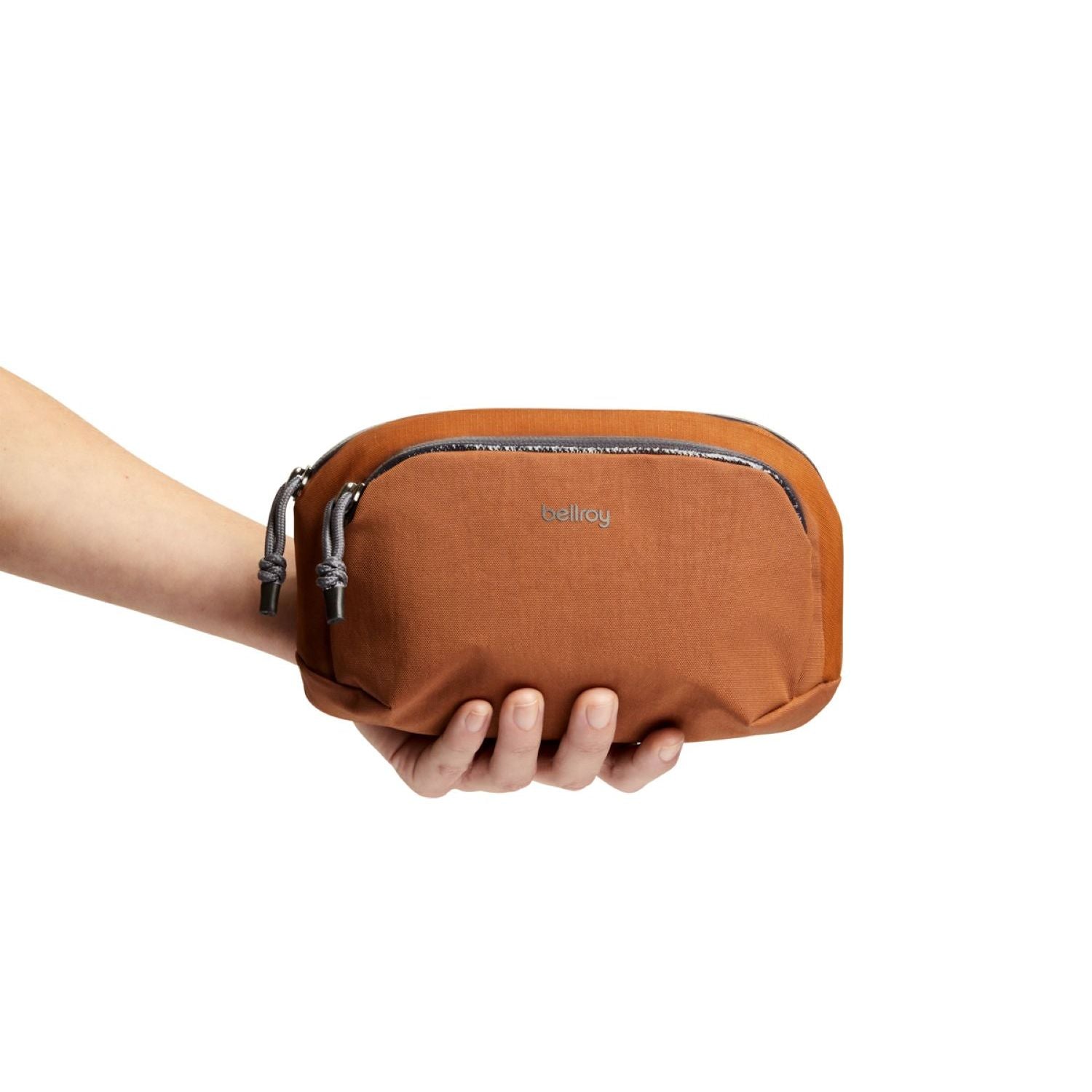 Bellroy Venture Pouch | Bags, Bellroy Accessories, Pouches, Pouches & Crossbody Bags, Tech Collection, Travel Accessories | Bellroy-37