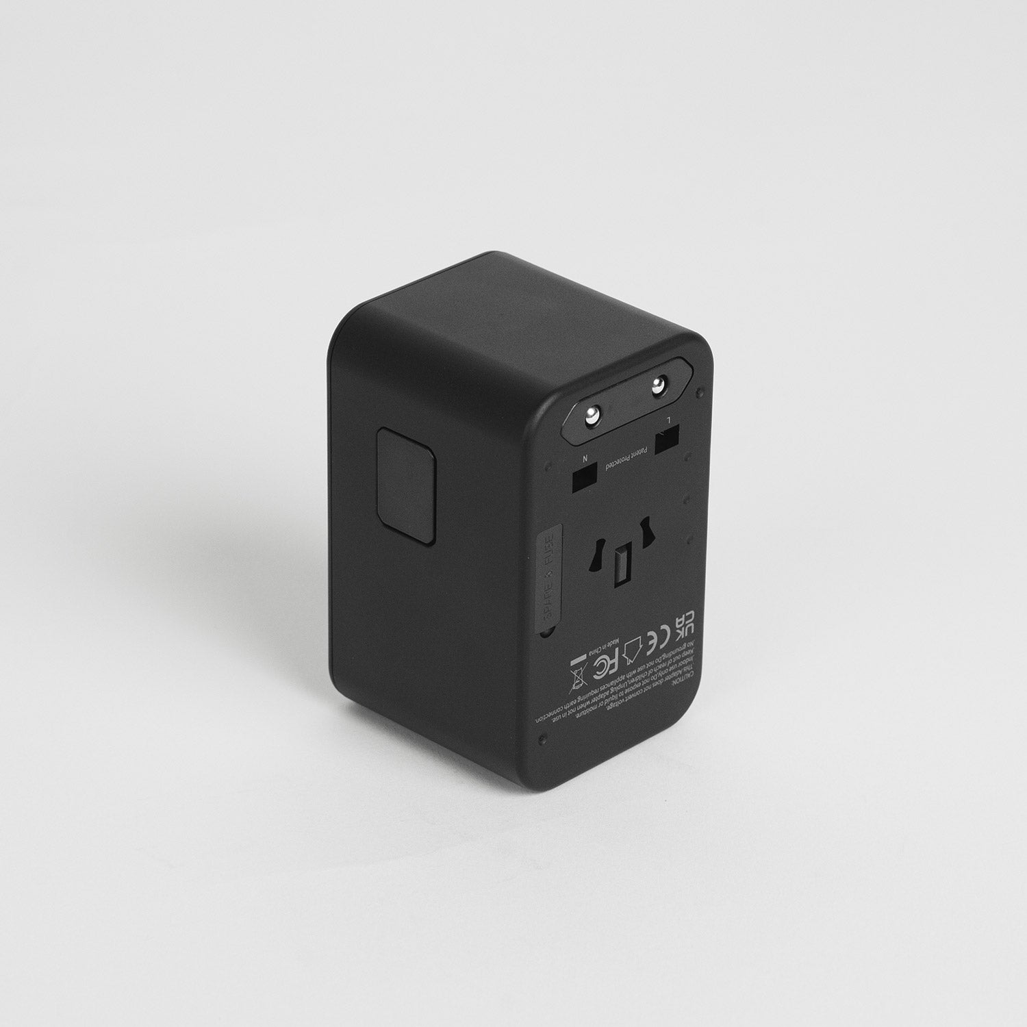 Crossing World Travel Adaptor 100W with 1 X USB-A + 3 X USB-C