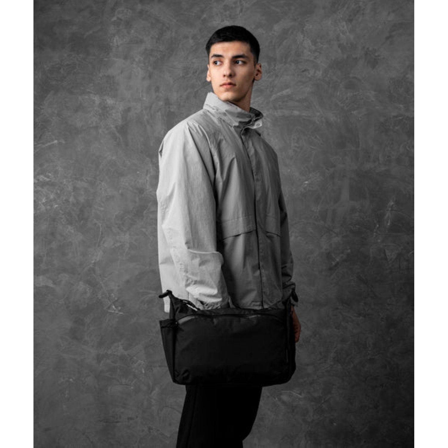 ALPAKA Flight Satchel