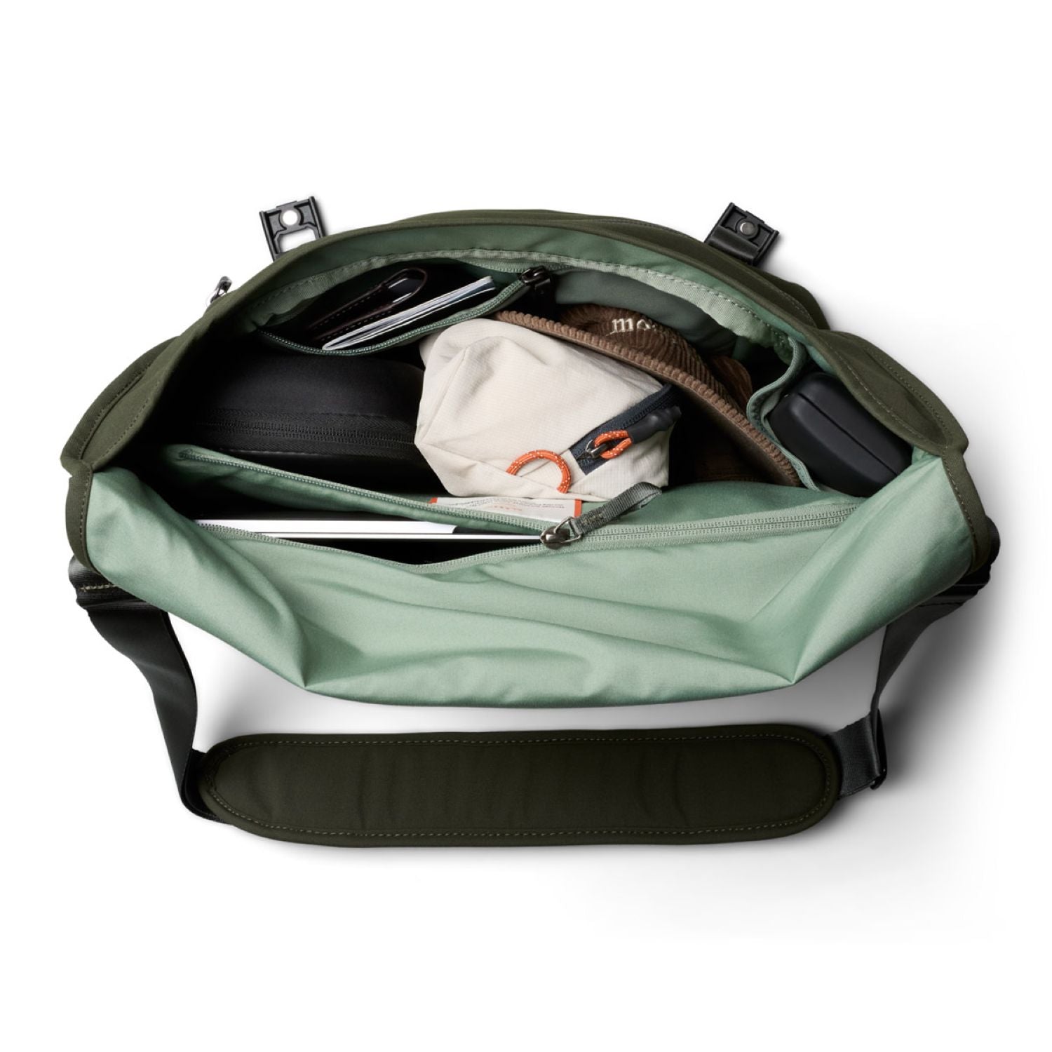 Bellroy Classic Messenger