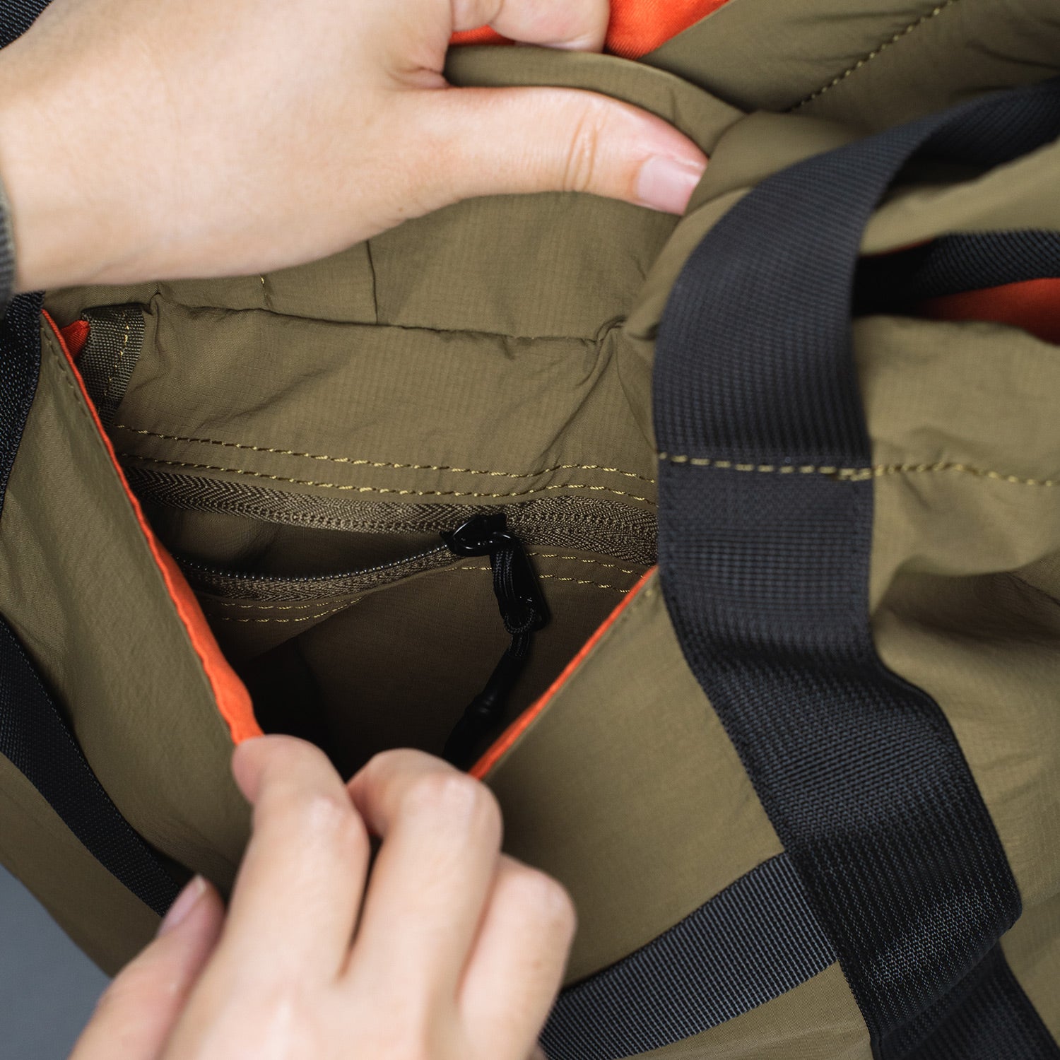 Crossing Jack Drawstring Totepack