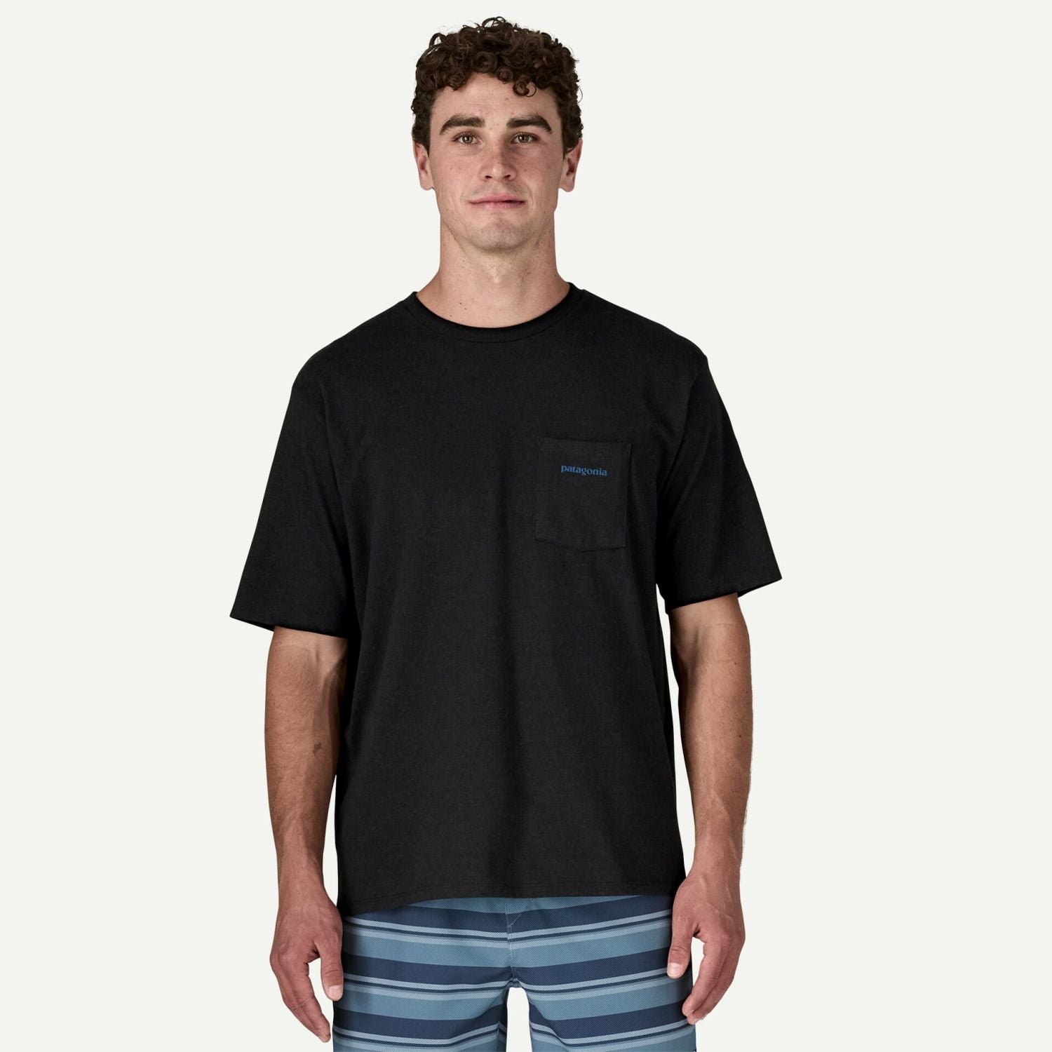 Patagonia Men's Boardshort Logo Pocket Responsibili-Tee® (Ink Black)