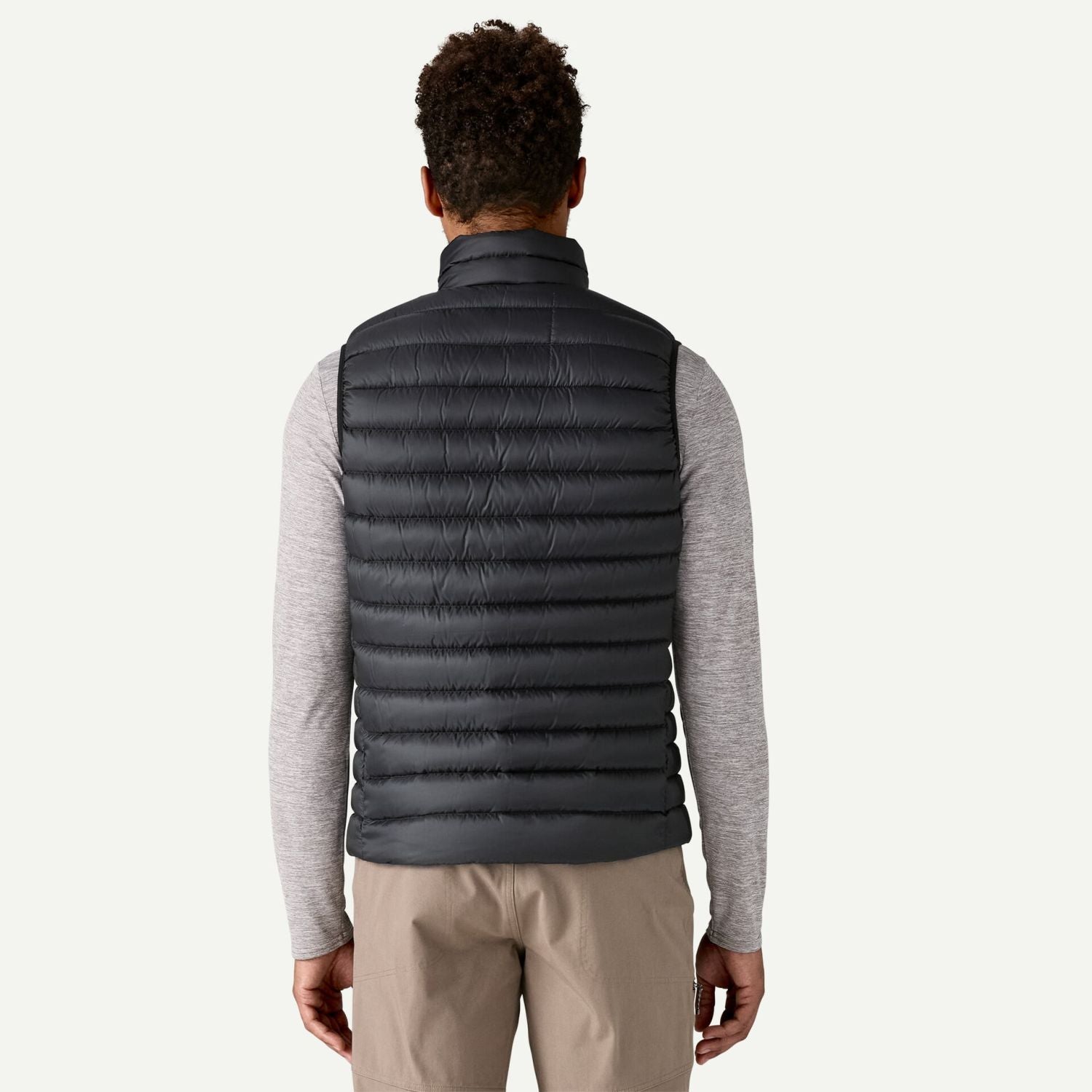 Patagonia Men's Down Sweater™ Vest (Black)