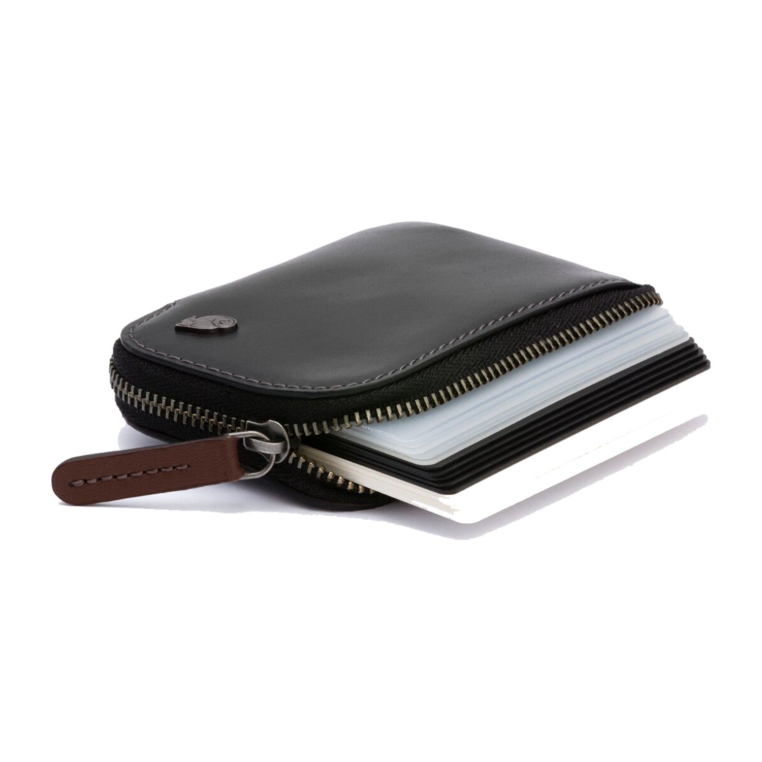 bellroy-card-pocket-black-2