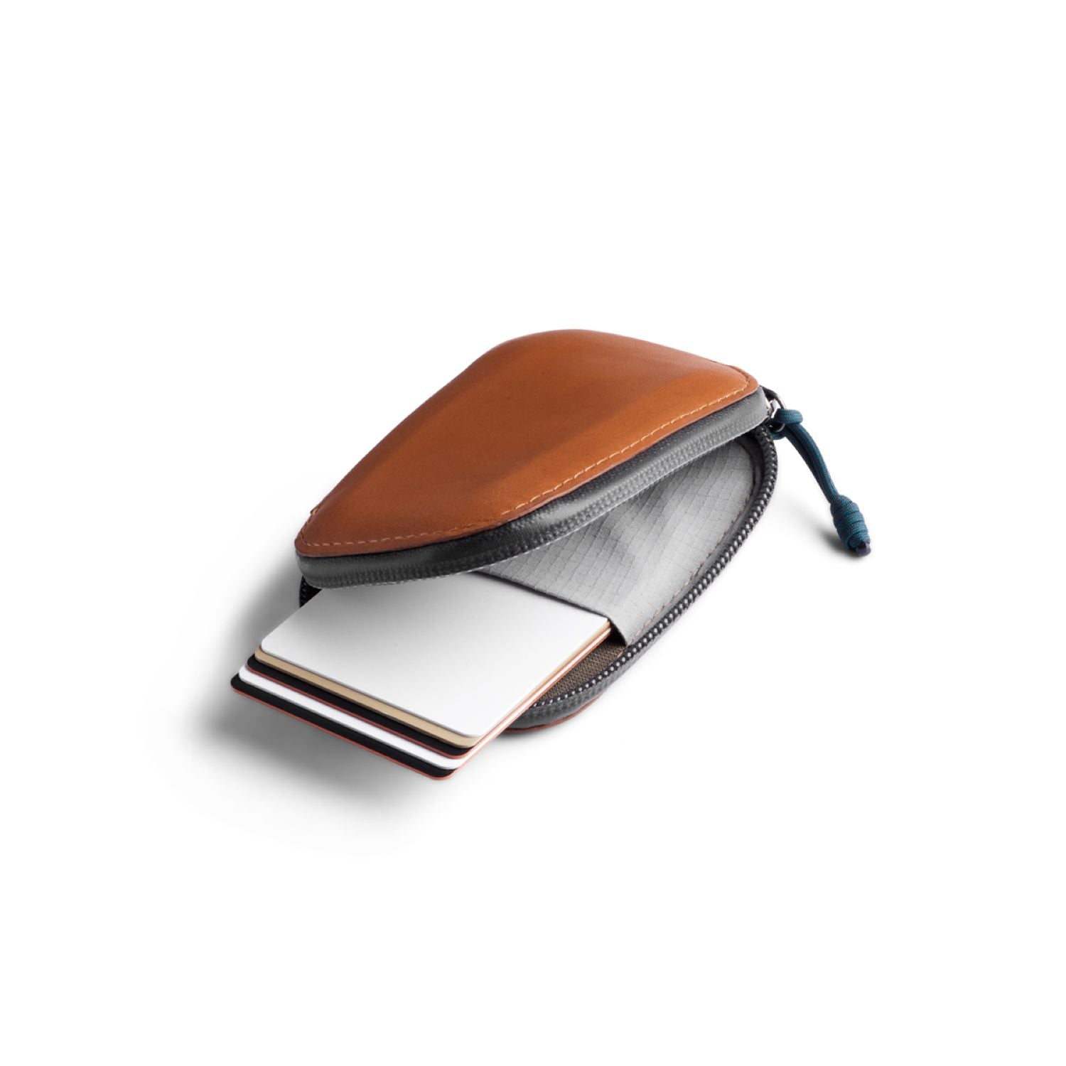 bellroy-all-conditions-card-pocket-leather-bronze-4