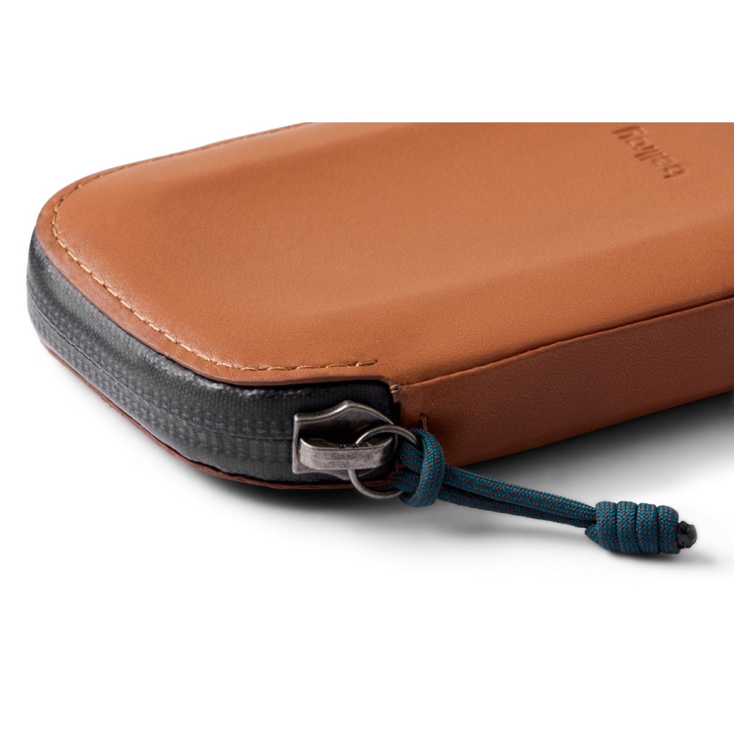 bellroy-all-conditions-card-pocket-leather-bronze-8