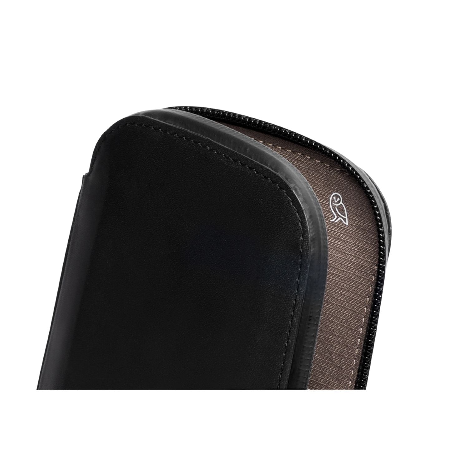 bellroy-all-conditions-phone-pocket-leather-ink-6