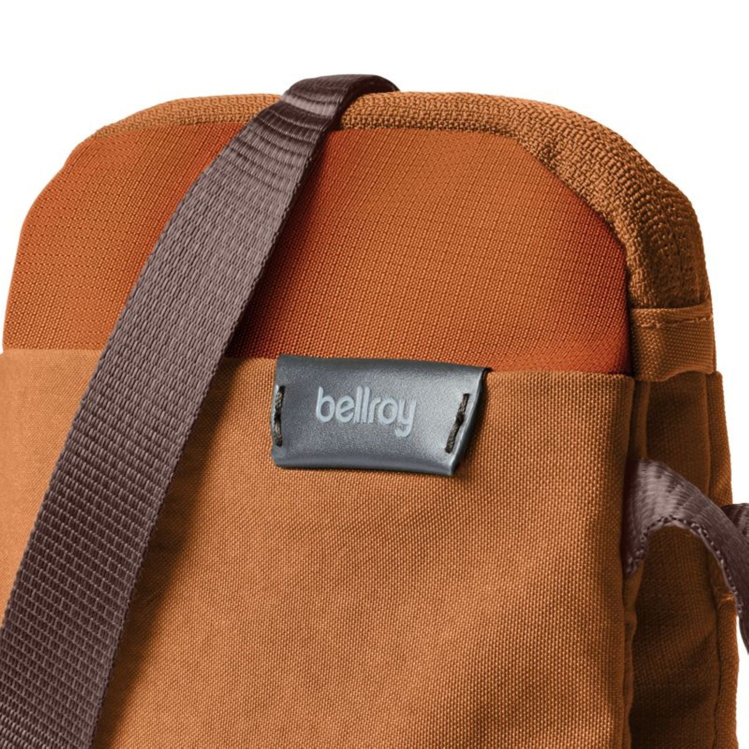 bellroy-city-pouch-bronze-8