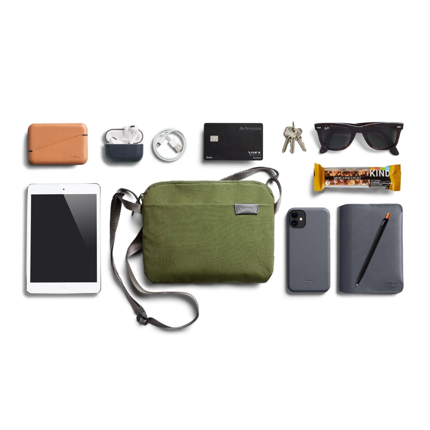 bellroy-city-pouch-plus-ranger-green-8