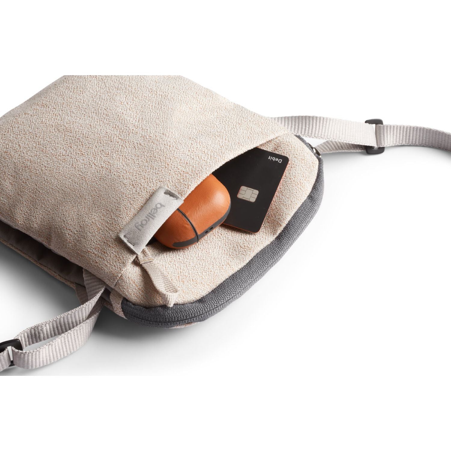 bellroy-city-pouch-saltbush-5