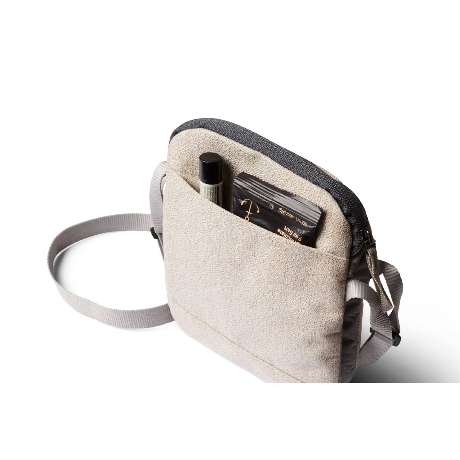 bellroy-city-pouch-saltbush-6