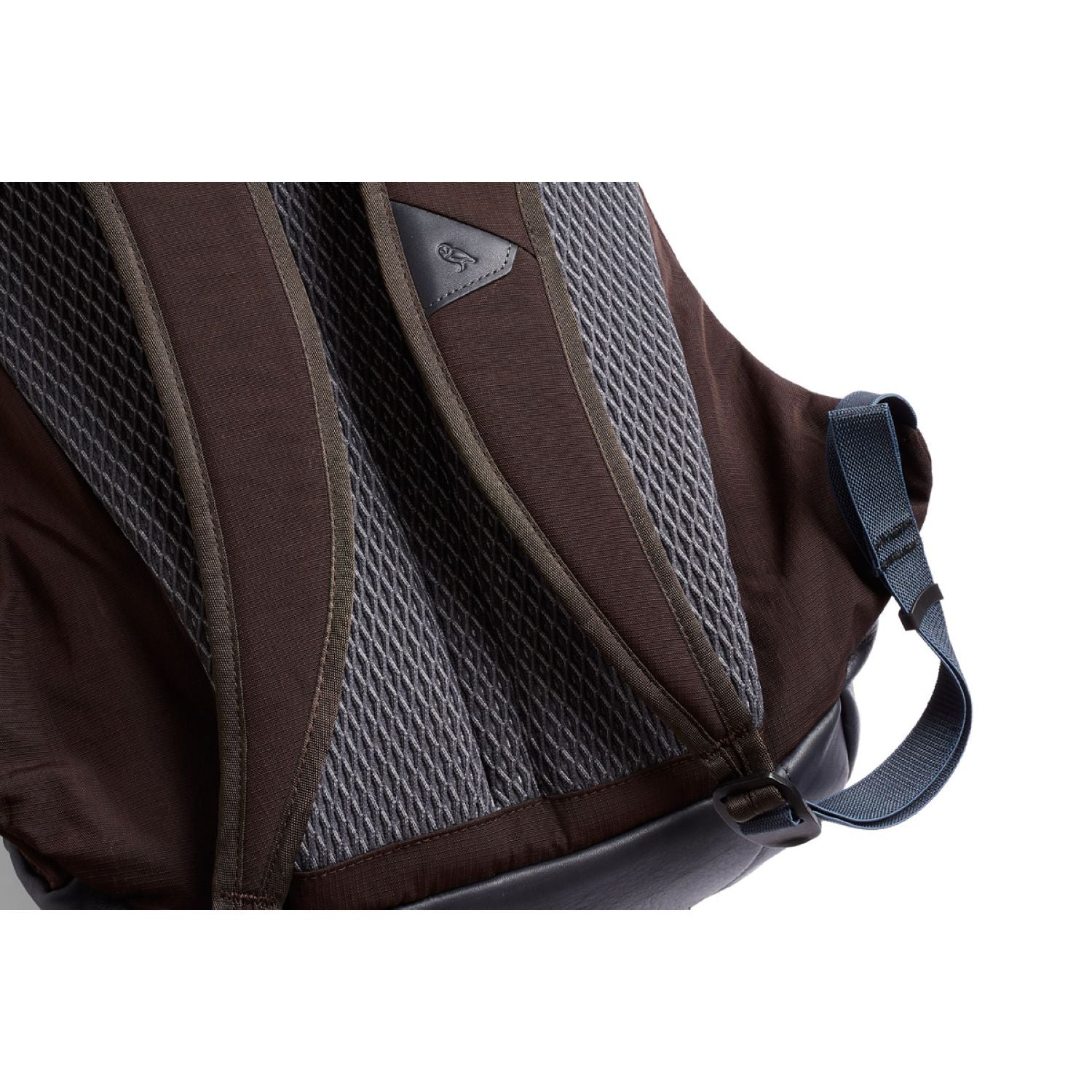 bellroy-classic-backpack-deepplum-3