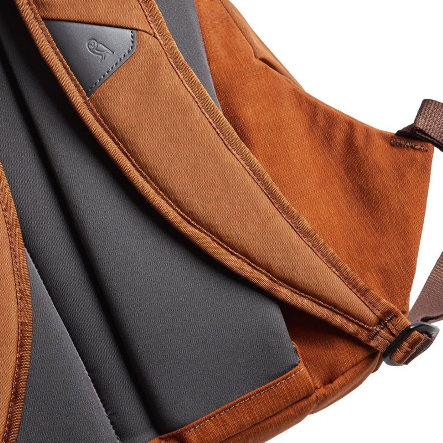 bellroy-classic-backpack-bronze-4