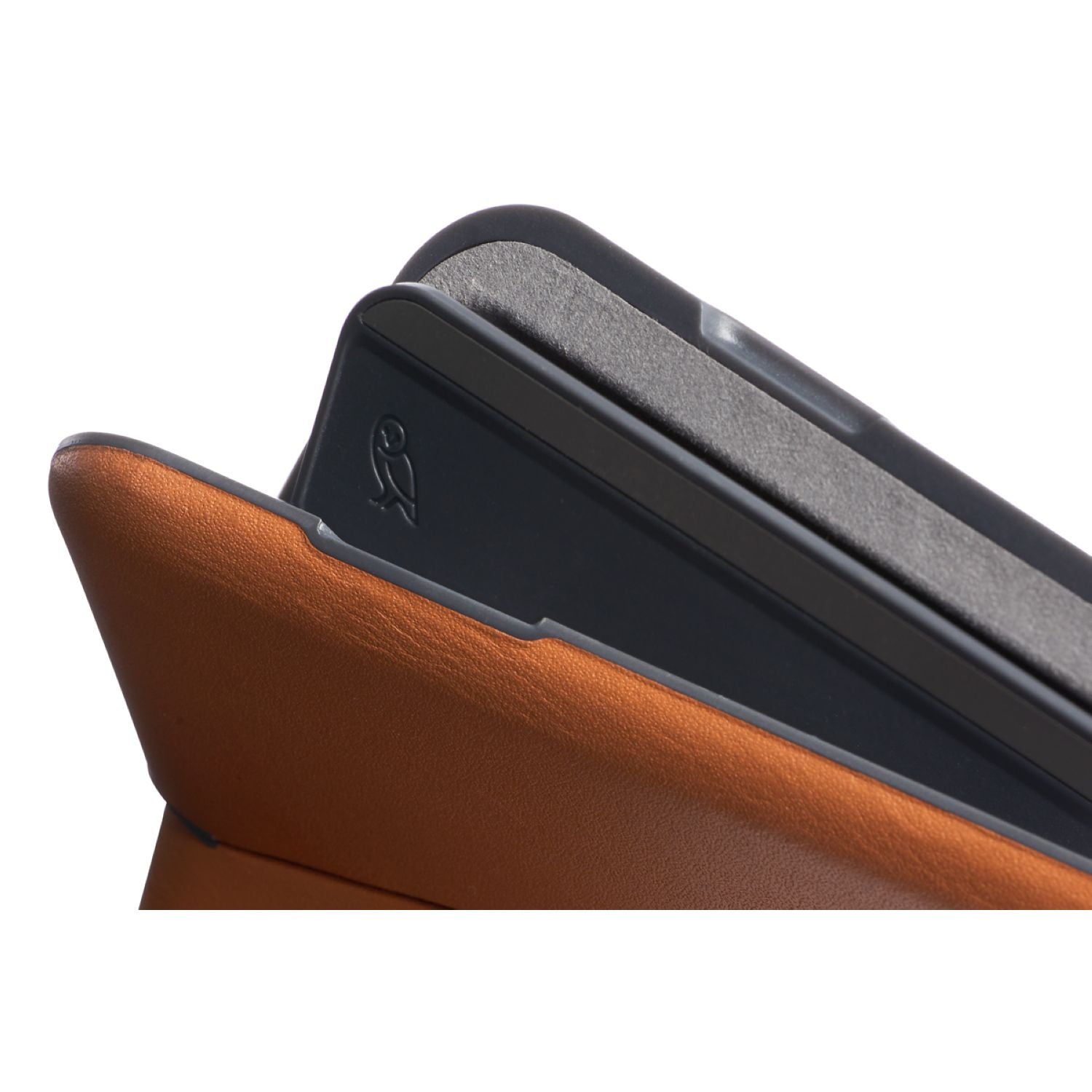 bellroy-flip-case-terracota-9