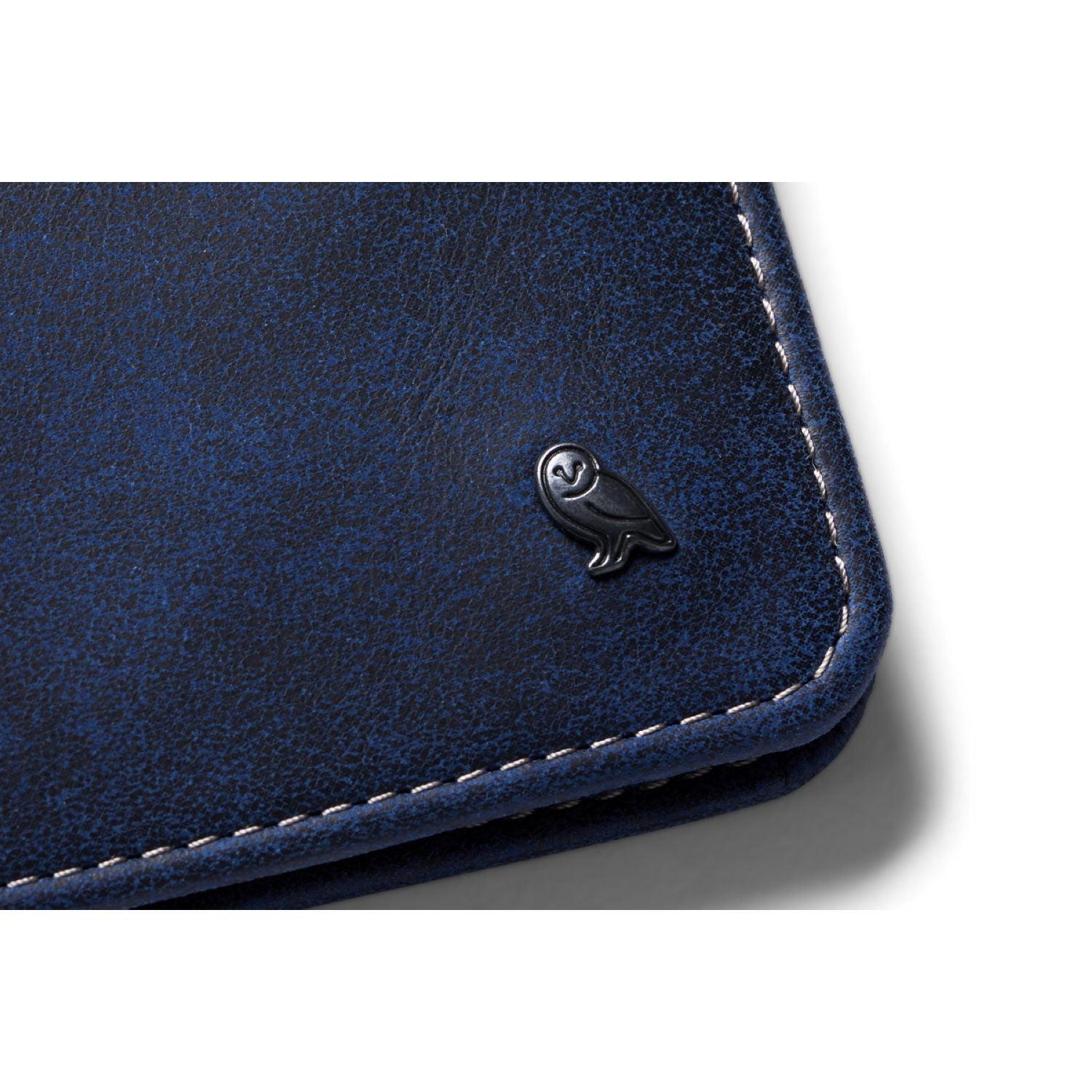 bellroy-hide-seek-wallet-hi-ocean-4