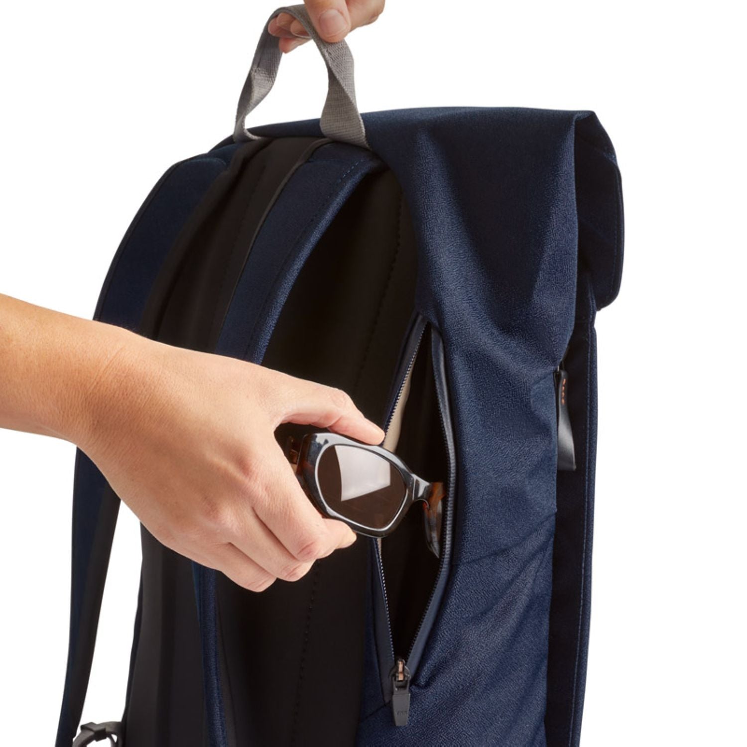 Bellroy Melbourne Backpack | Bags, Bags for Men, Bags for Women, Bellroy Backpacks, Bellroy Bags, Flash30, Laptop Backpacks, School Bags, school20, Travel Backpacks, Work Collection | Bellroy-18